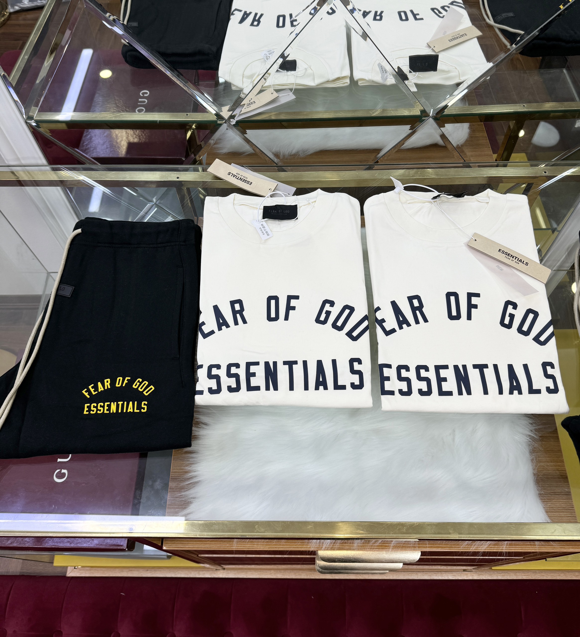 Set bộ hè thể thao Essentials Fear OF God new 2026 Like Auth Like Auth XS-L CD