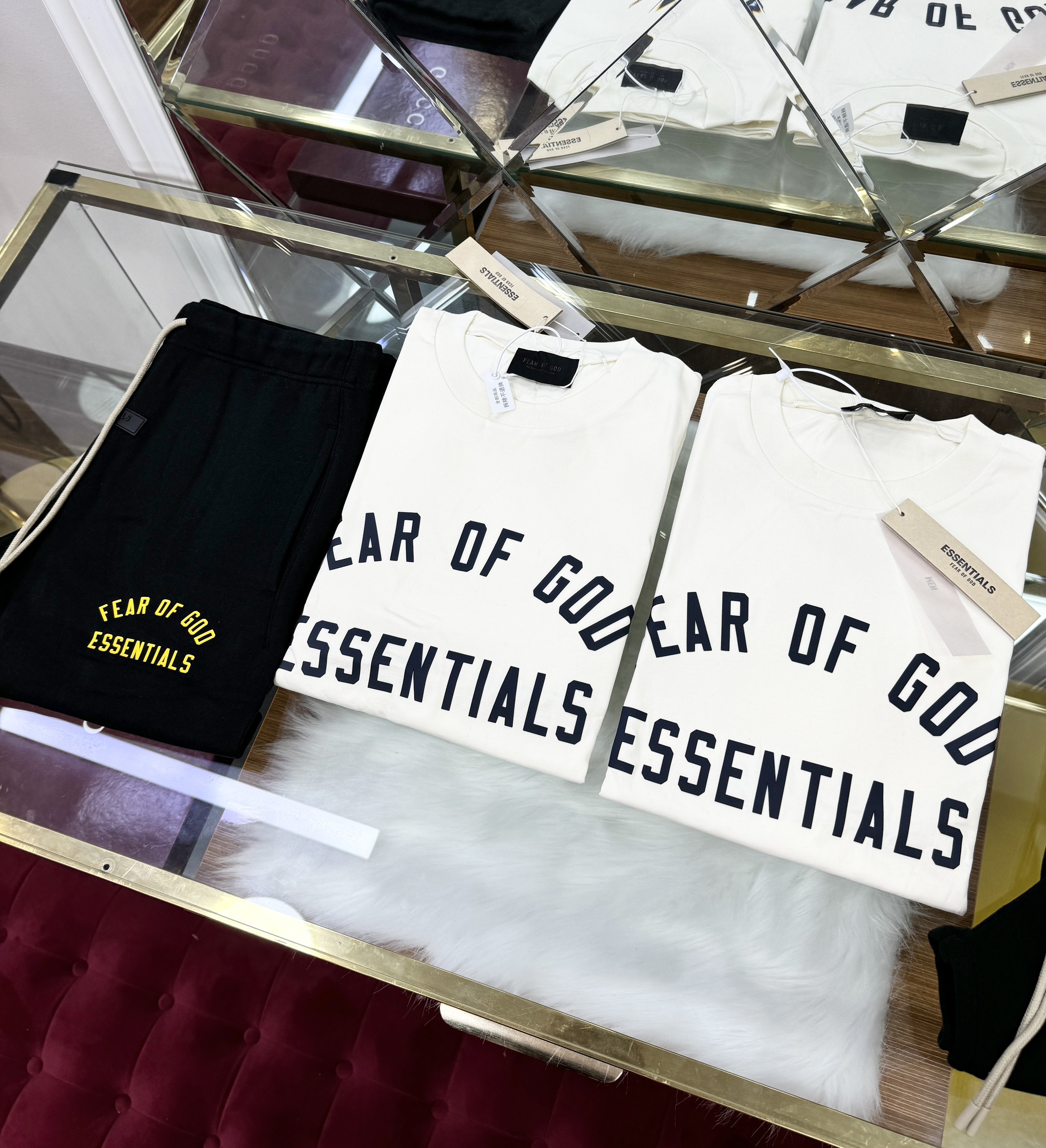 Set bộ hè thể thao Essentials Fear OF God new 2026 Like Auth Like Auth XS-L CD