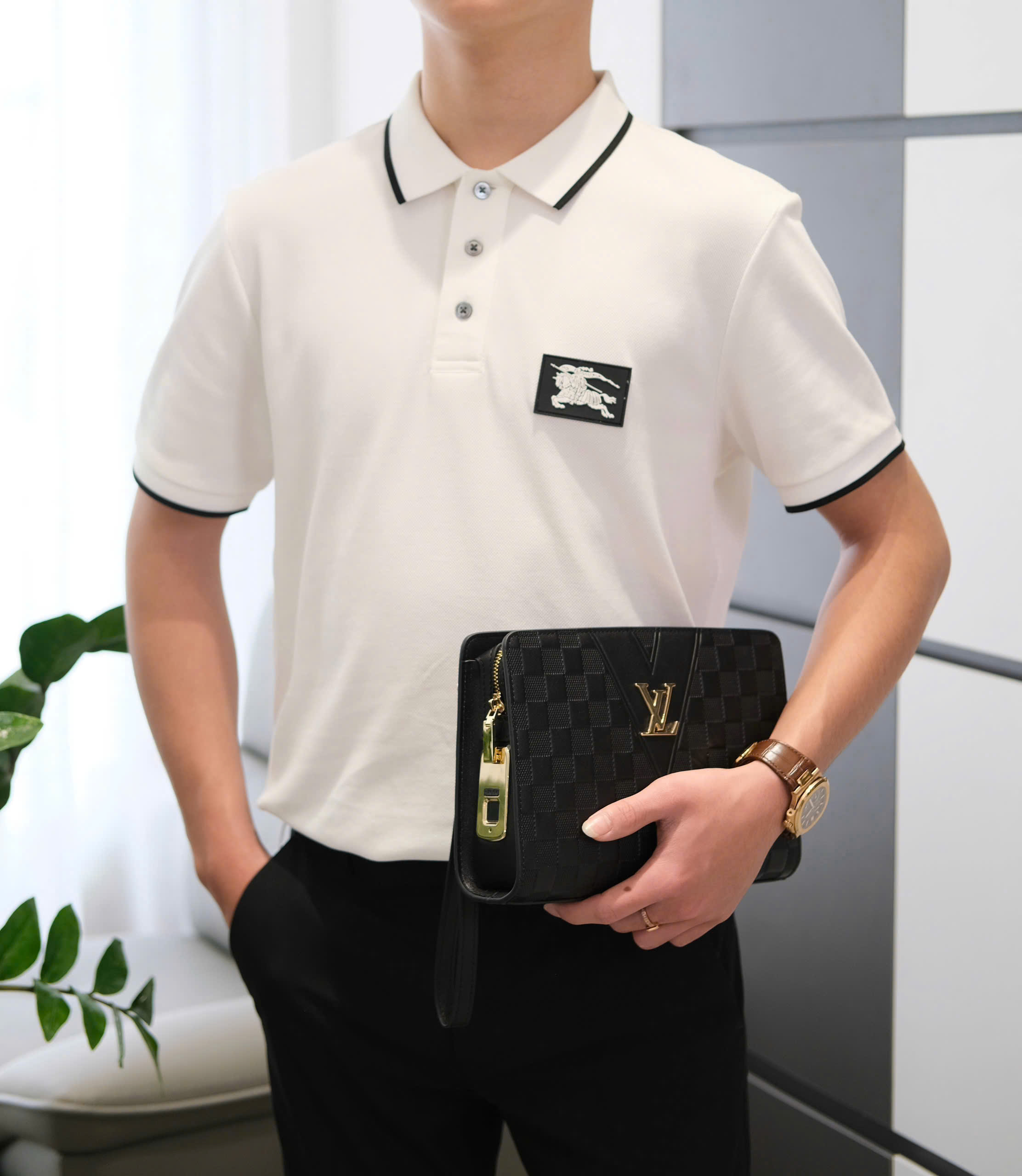 Túi ví Clutch Louis Vuitton LV dập ô caro logo tag Vàng khóa vân tay Like Auth 25x17x6 DDT