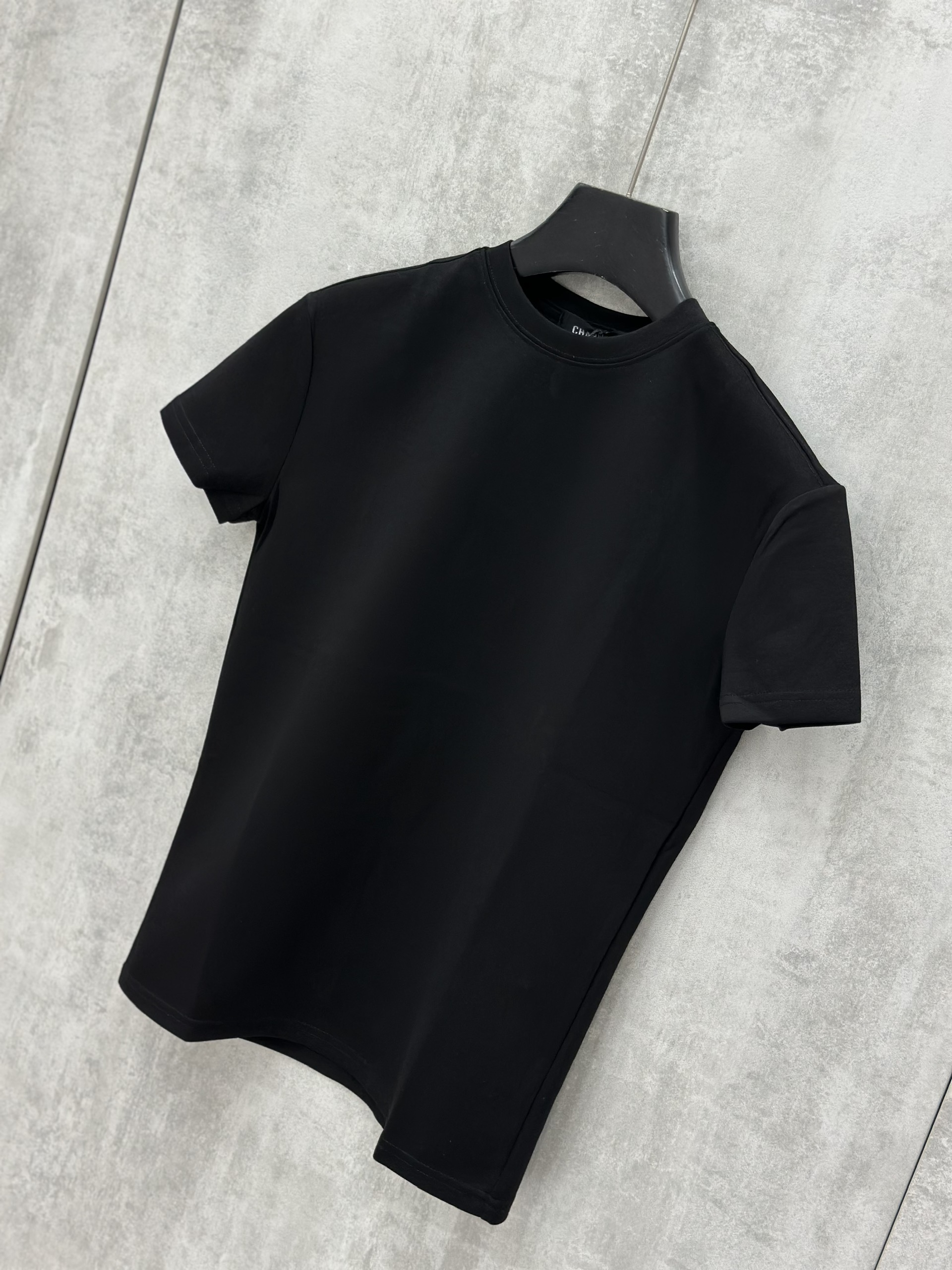 Áo phông T shirt Chapper Đen trơn slim chống nhăn Like Auth S-XL VTN