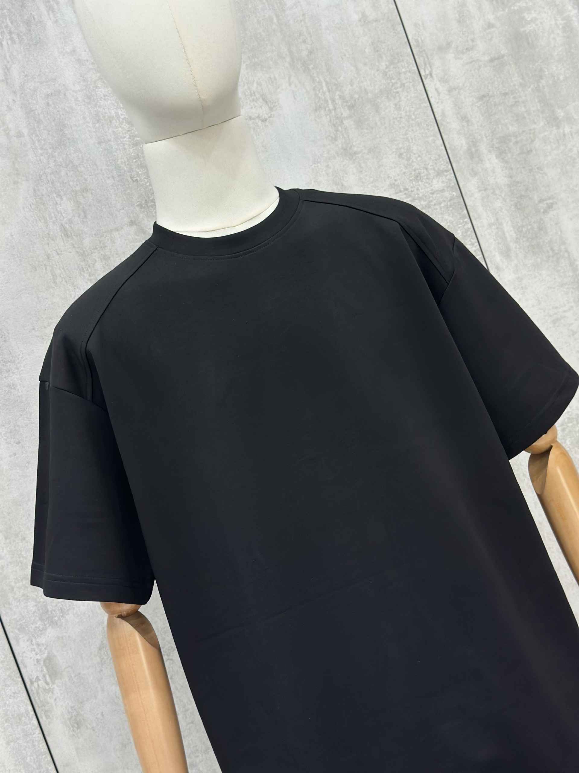 Áo phông T shirt Chapper trơn kẻ viền vai Like Auth S-XL VTN\Đen