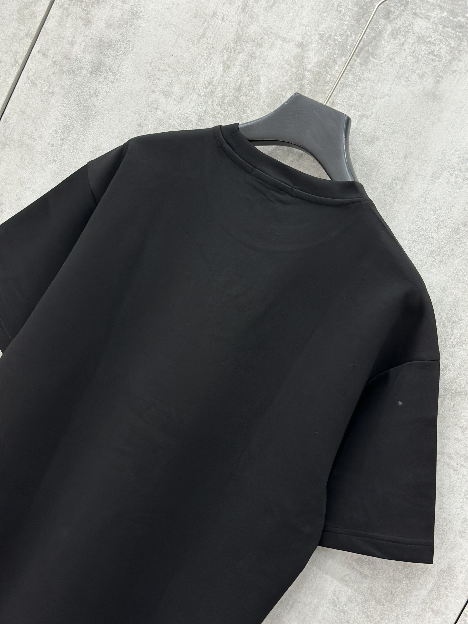 Áo phông T shirt Chapper trơn kẻ viền vai Like Auth S-XL VTN\Đen