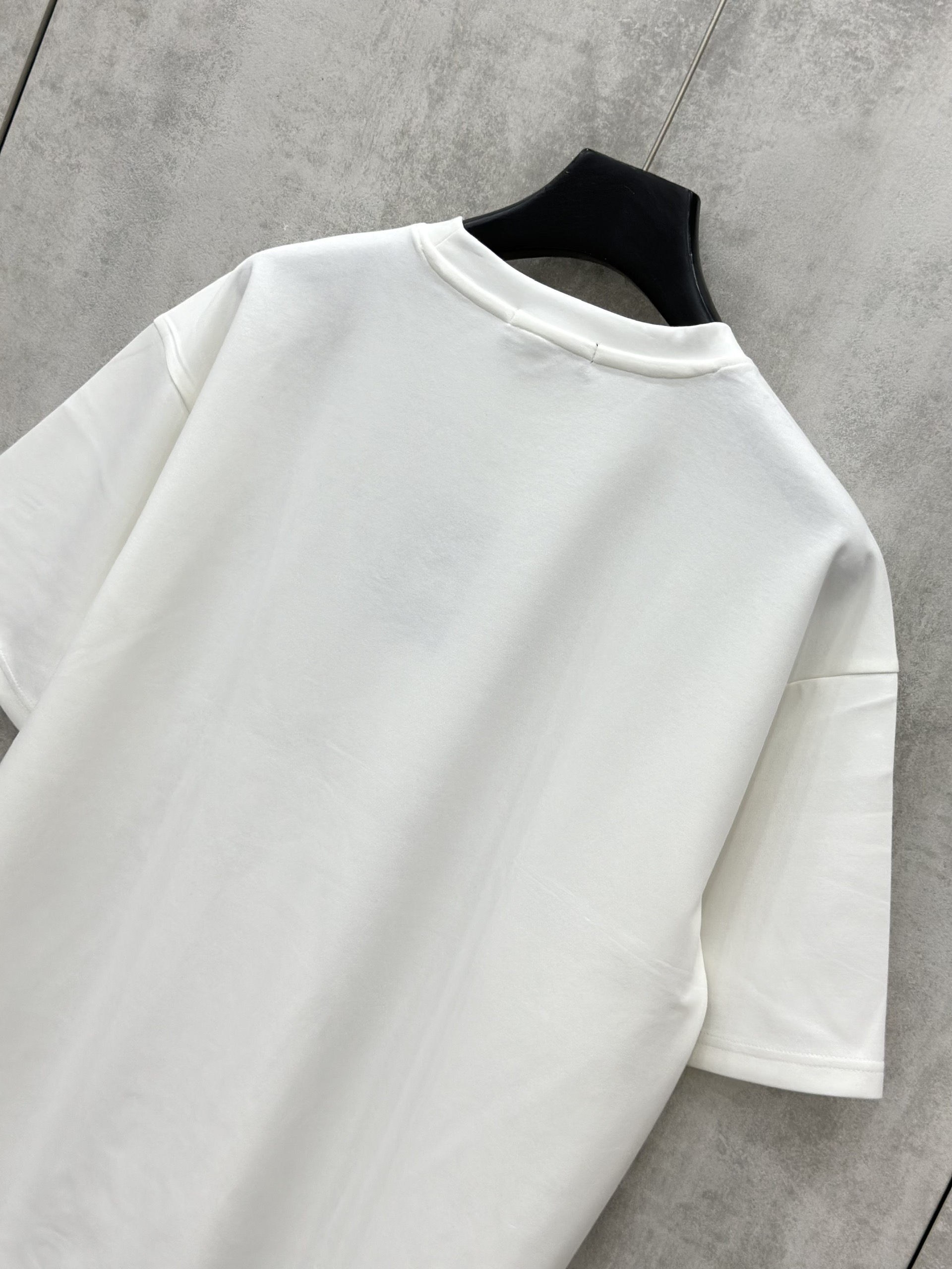 Áo phông T shirt Chapper trơn kẻ viền vai Like Auth S-XL VTN\TRẮNG