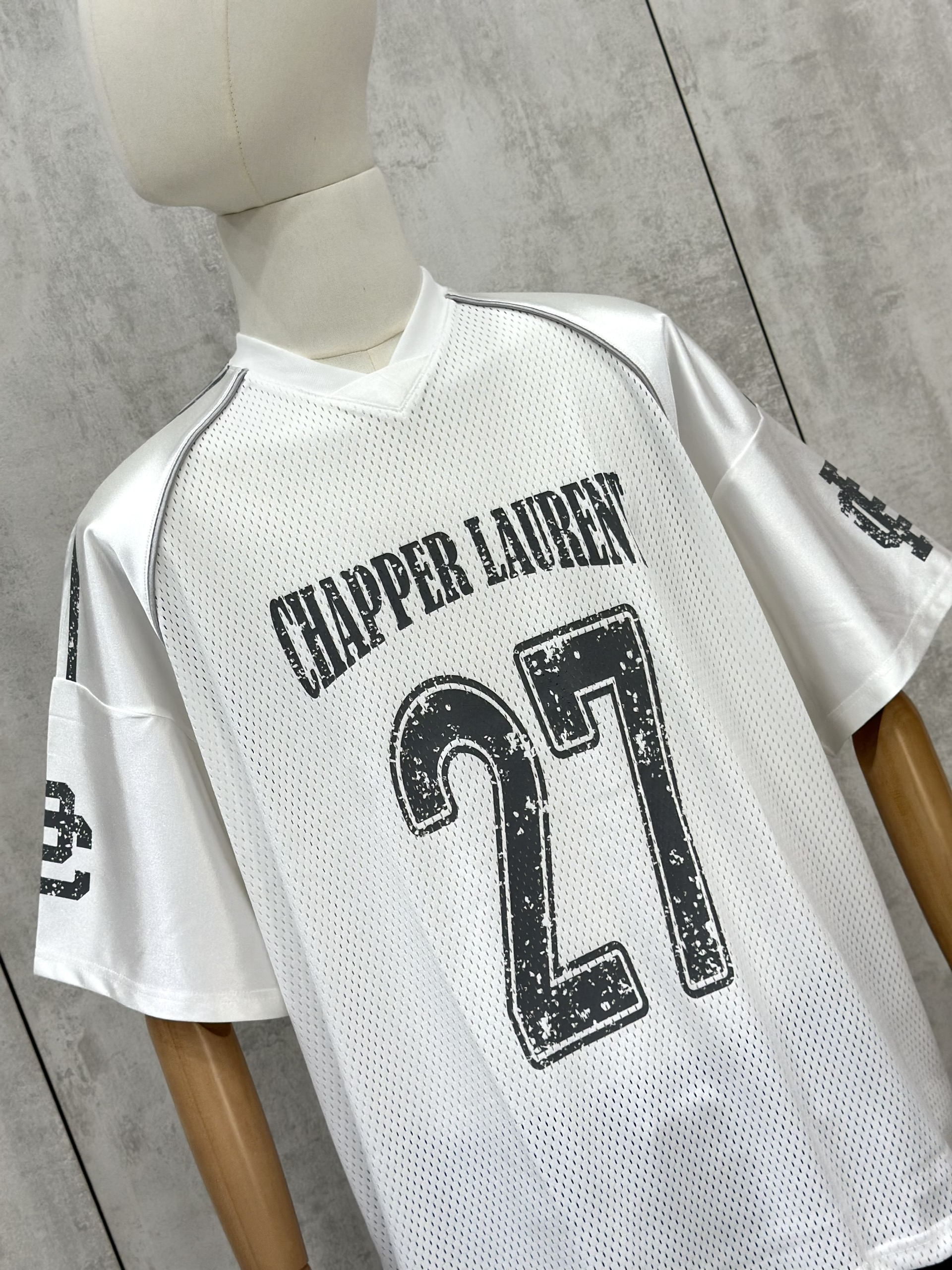 Áo phông T shirt thể thao Chapper Laurent lưới logo 27 Like Auth XS-L VTN\Trắng