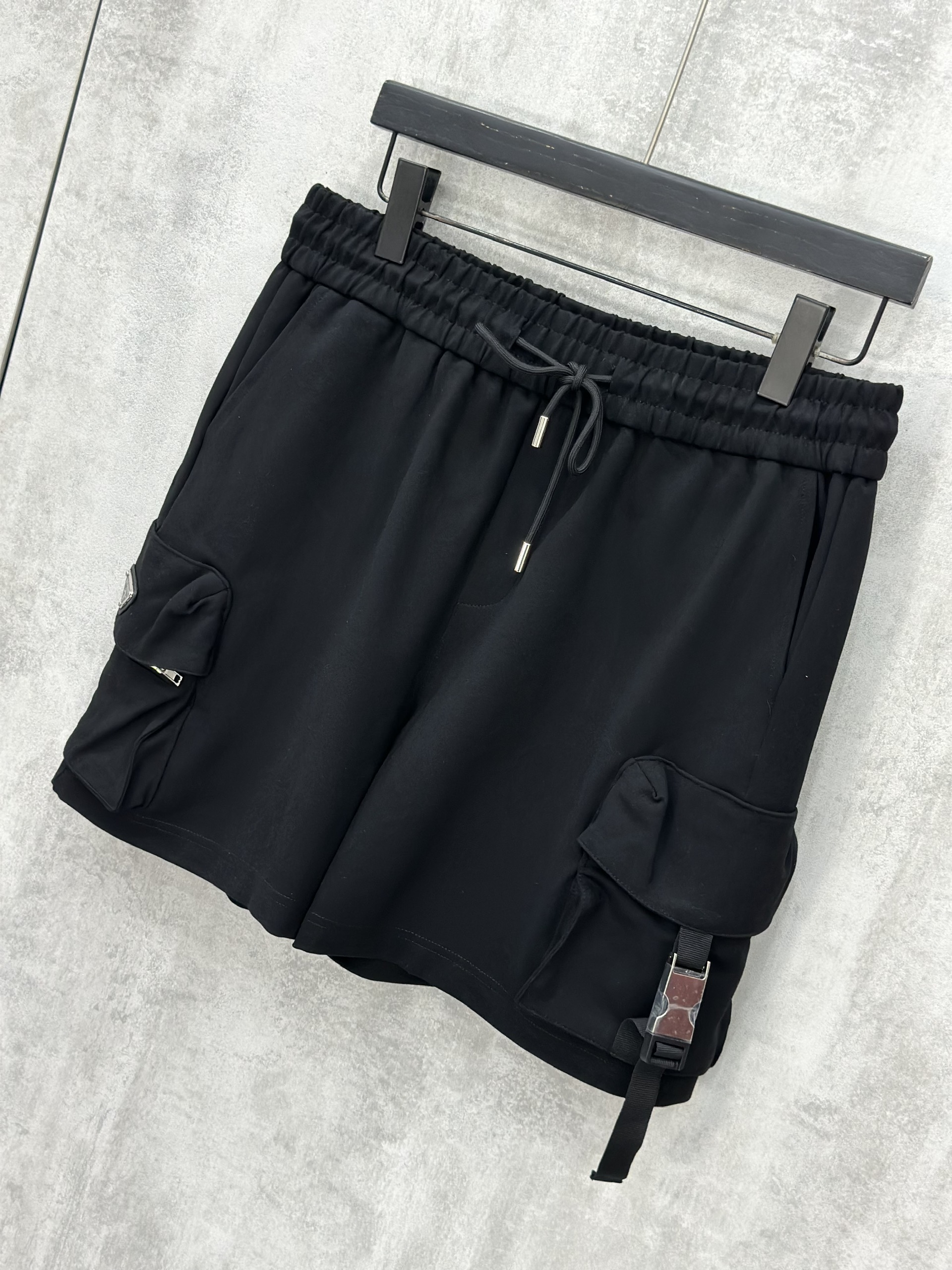 Quần short ngố nỉ túi hộp cài khóa new 2026 Like Auth S-XL VTN