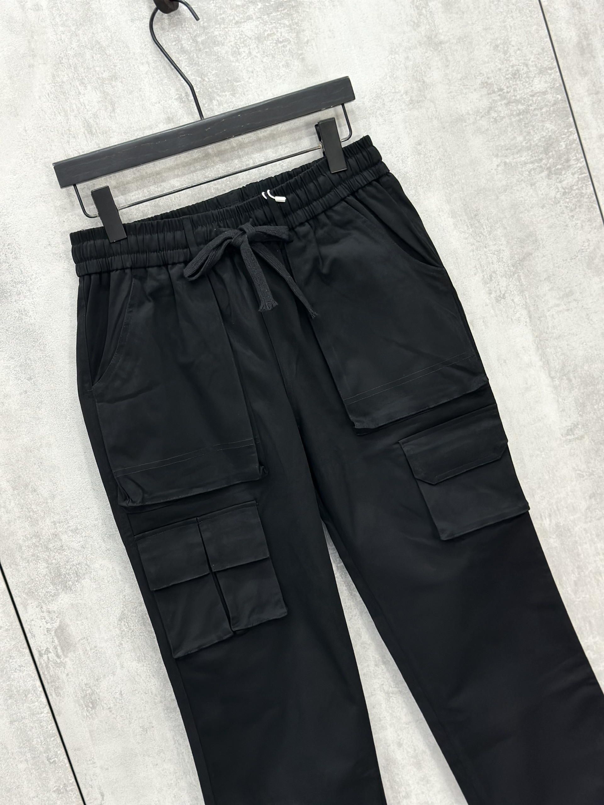 Quần jogger vải Chapper túi hộp gấu 2 khóa Like Auth S-XL VTN