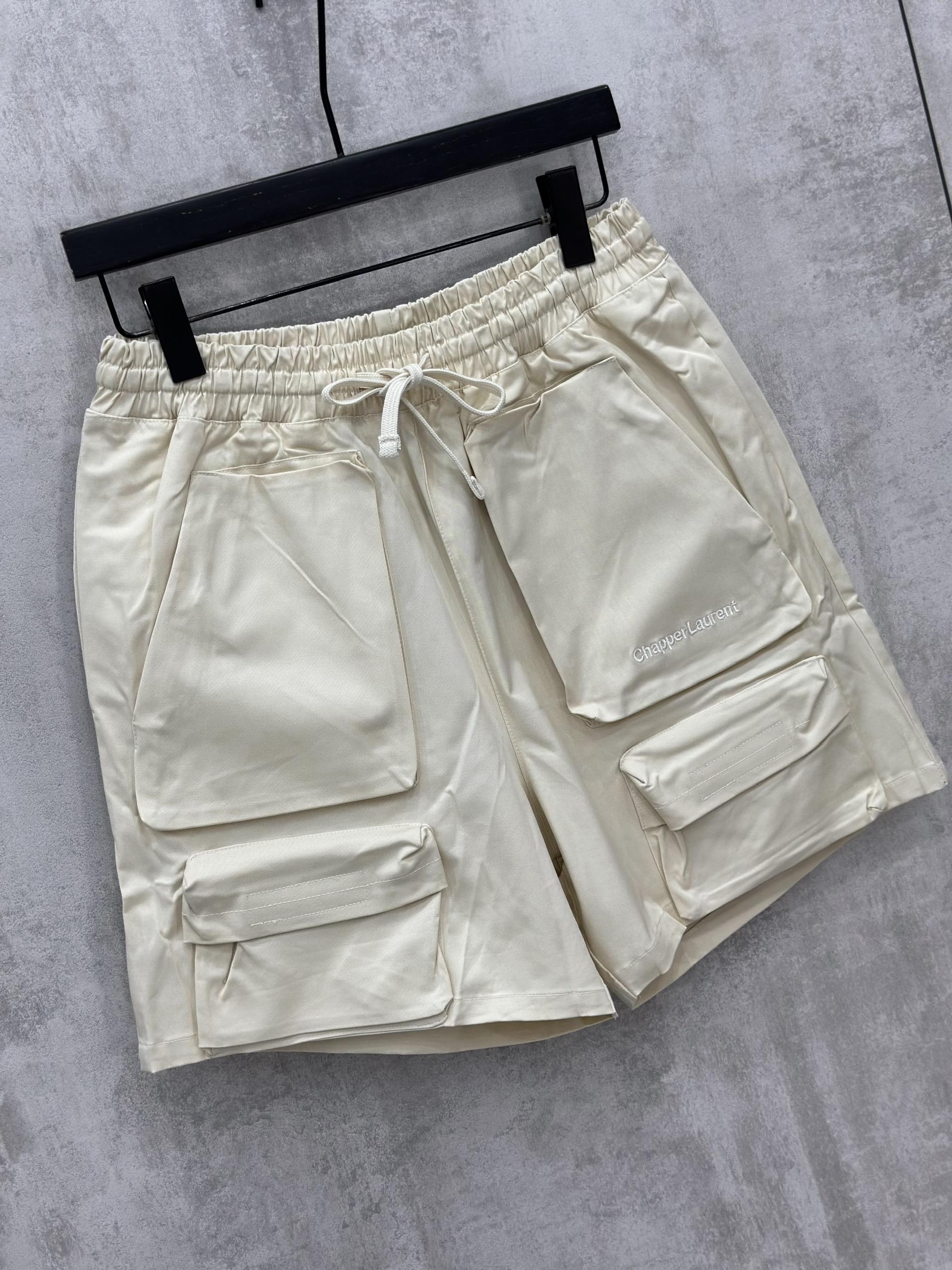 Quần short ngố vải Chapper túi hộp Like Auth S-XL VTN