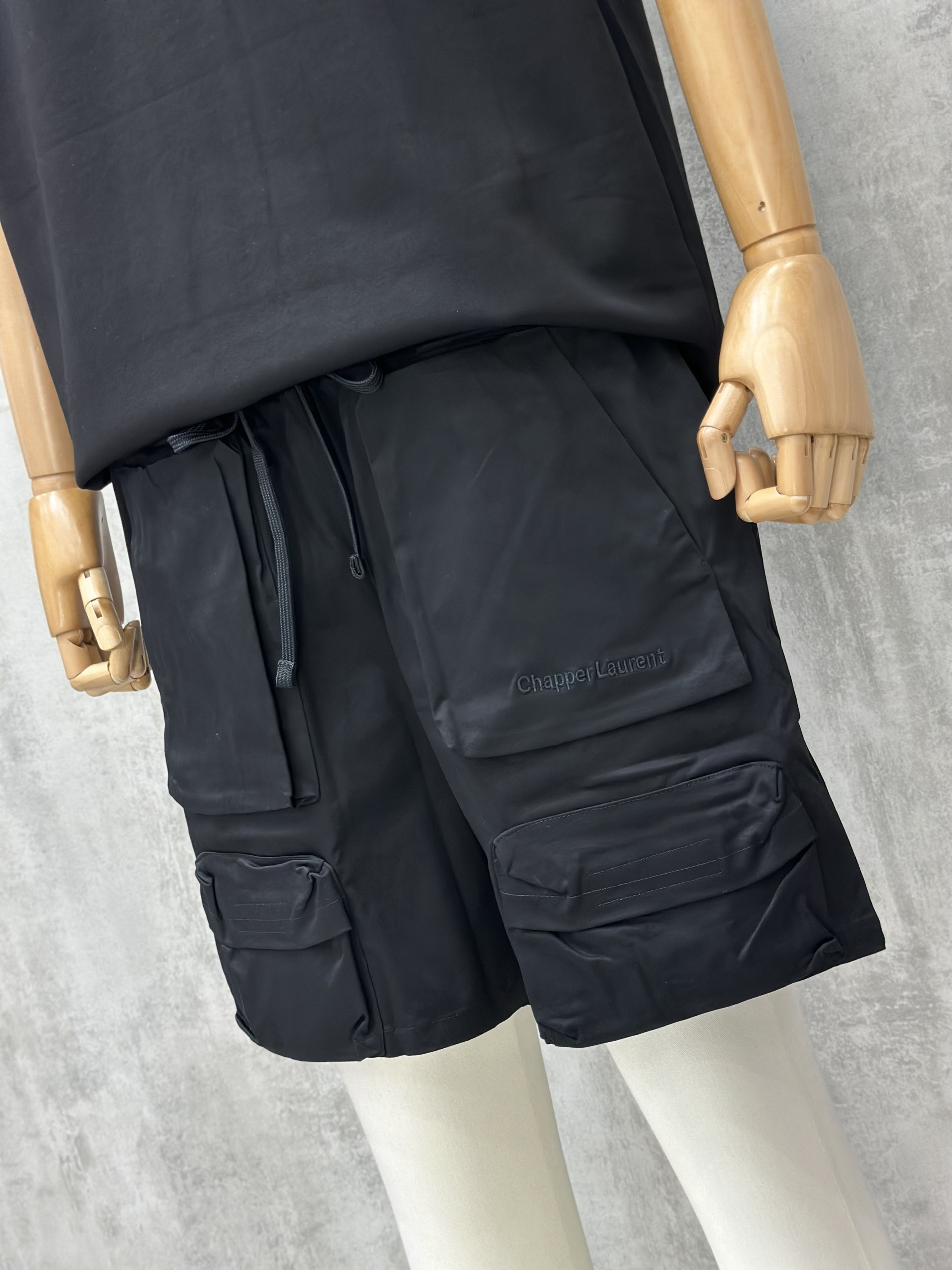 Quần short ngố vải Chapper túi hộp Like Auth S-XL VTN