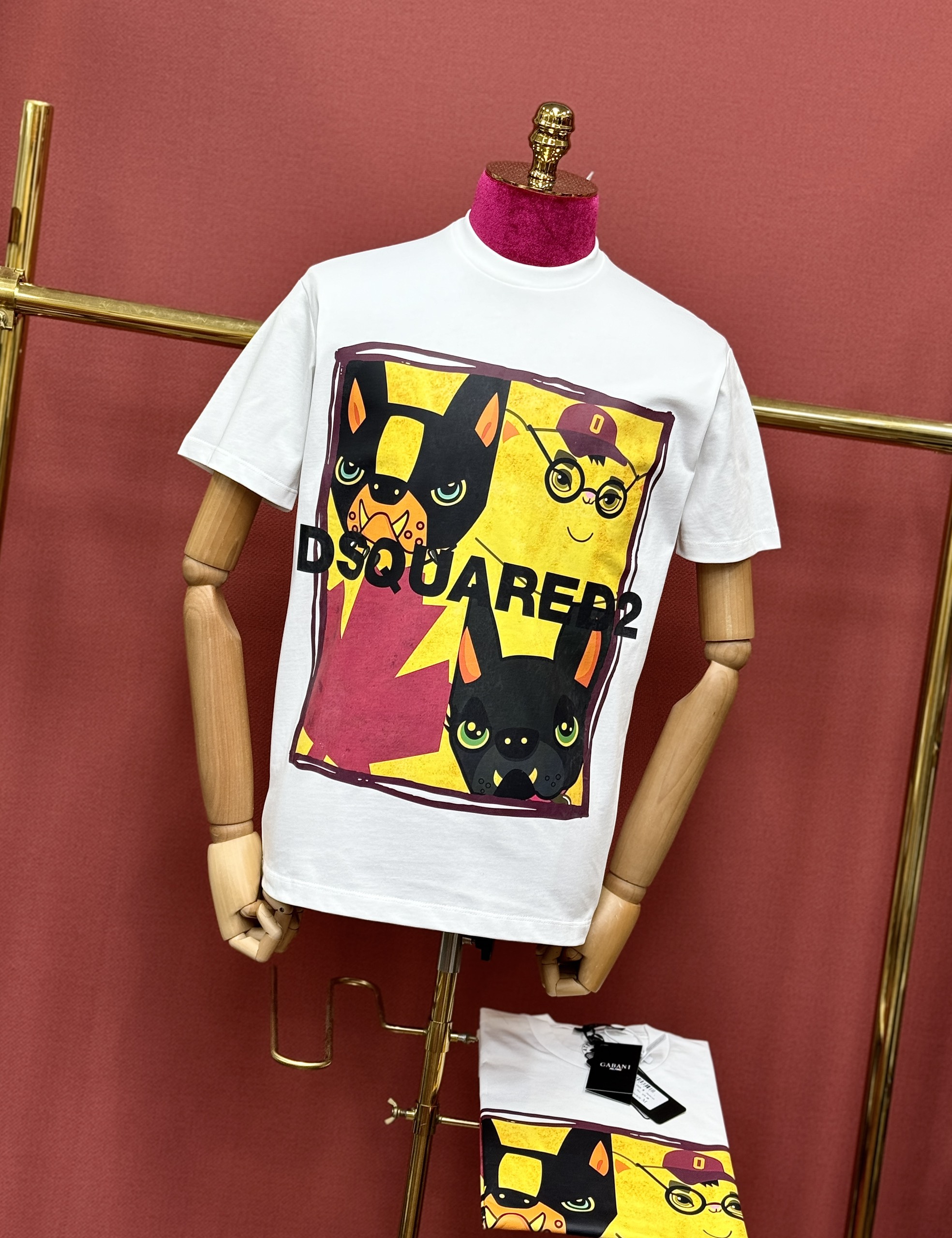 Áo phông T shirt Dsquared2 DSQ họa tiết Cún in vuông ngực Like Auth 44-50 CD