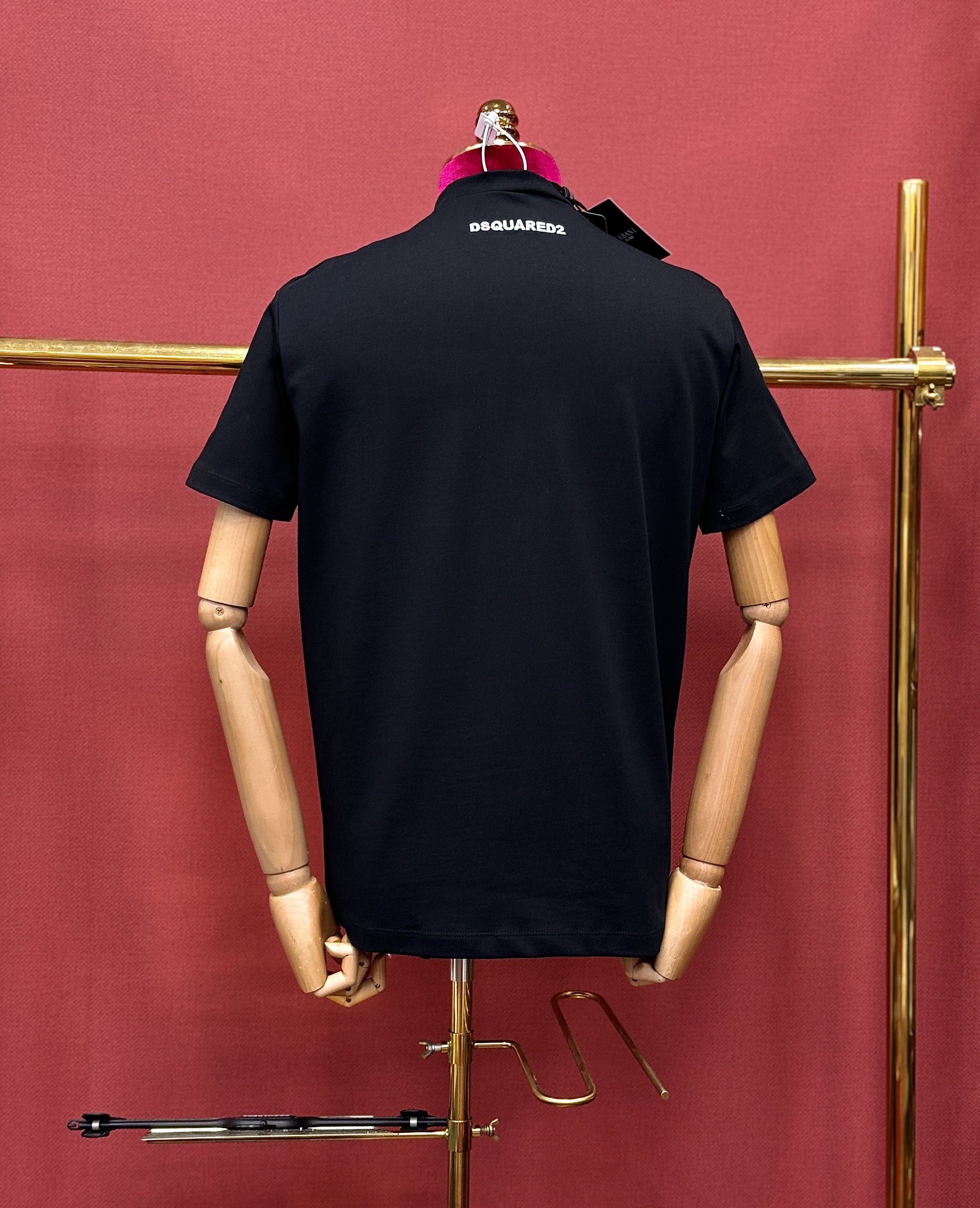 Áo phông T shirt Dsquared2 DSQ logo thêu nhiều Cún tạo hình chữ D2 Like Auth 44-50 CD