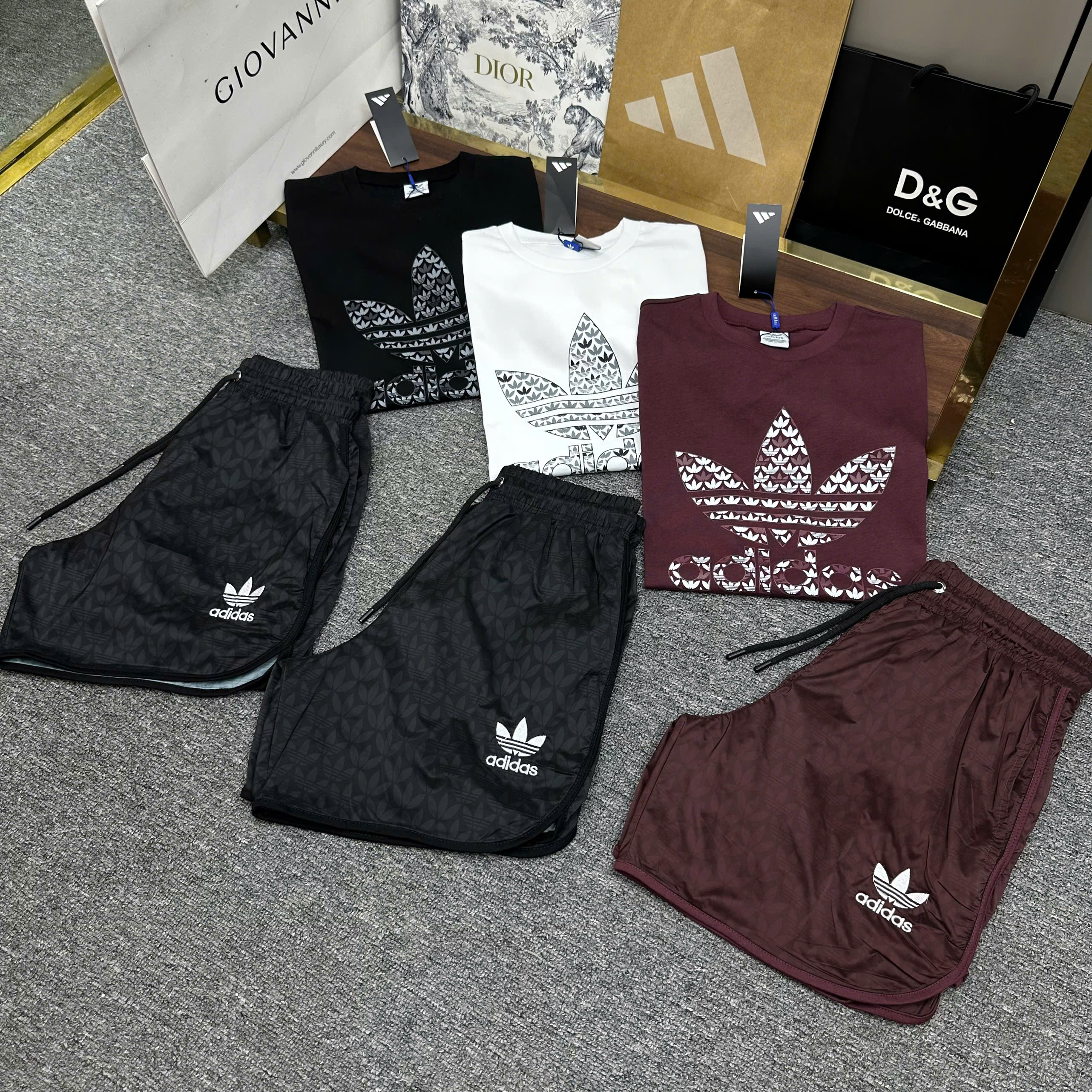 Set bộ thể thao hè Adidas logo hoa to ngực Like Auth S-XL NV