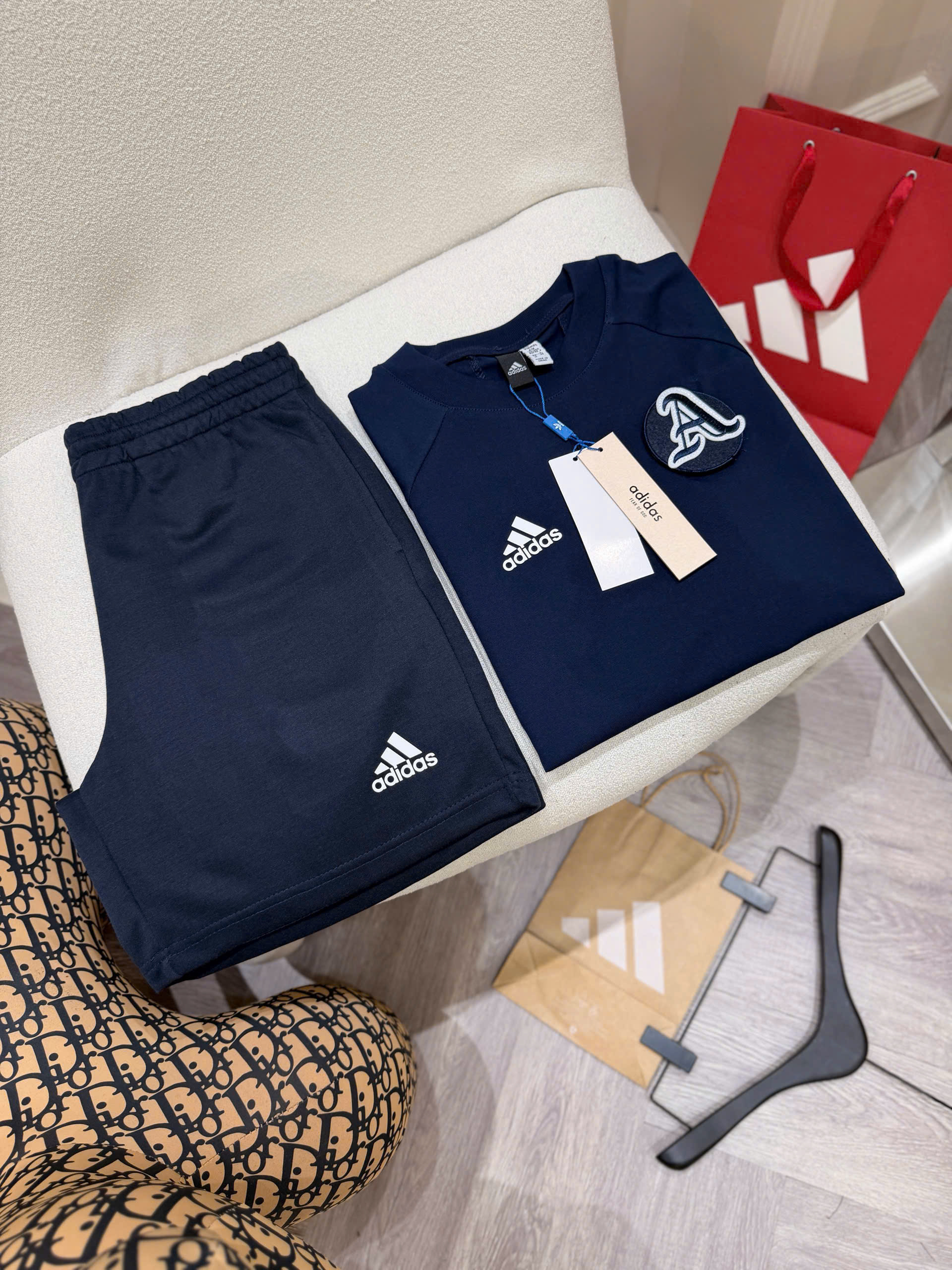 Set bộ thể thao hè Adidas Alpha logo thêu ngực chữ A Like Auth S-XL NV