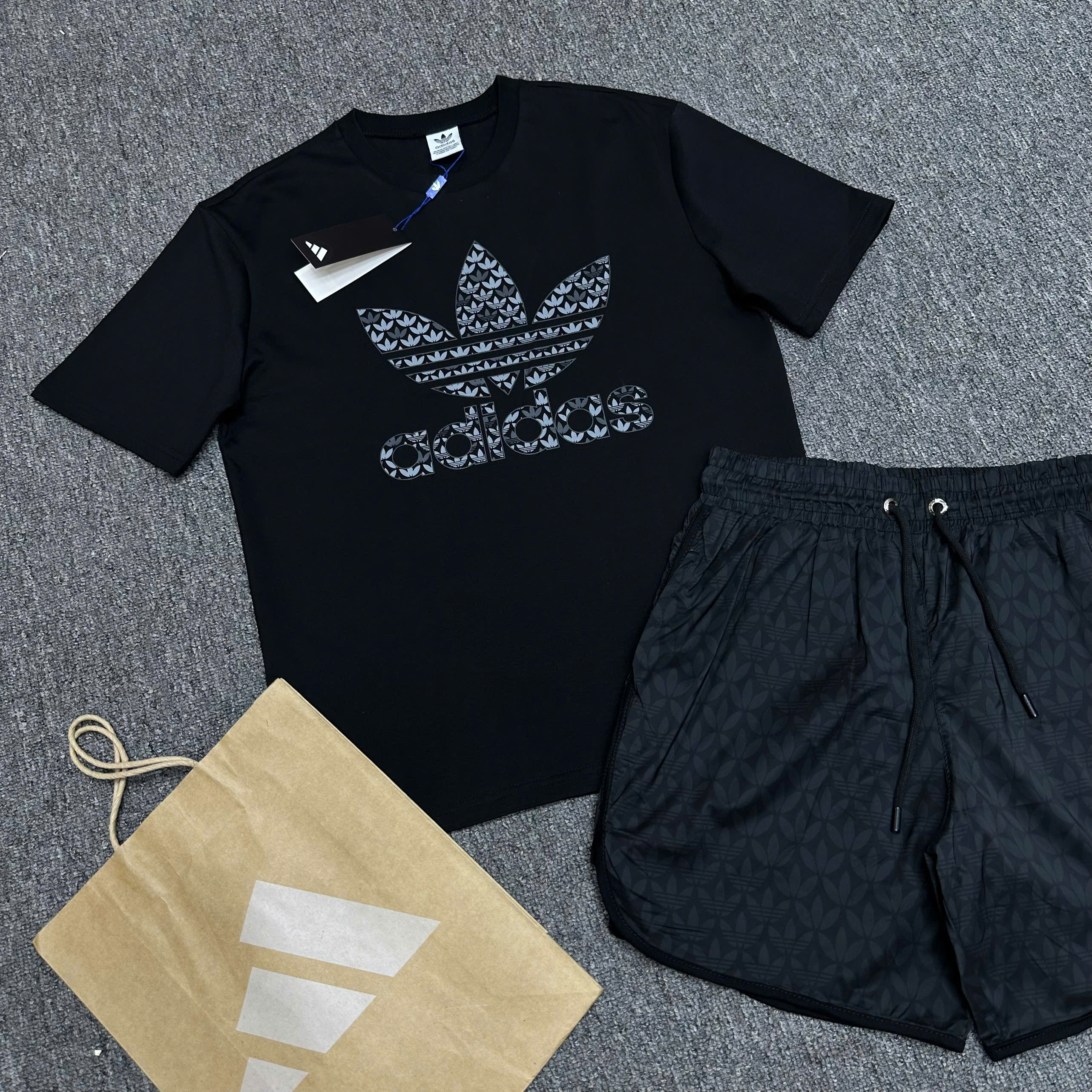 Set bộ thể thao hè Adidas logo hoa to ngực Like Auth S-XL NV