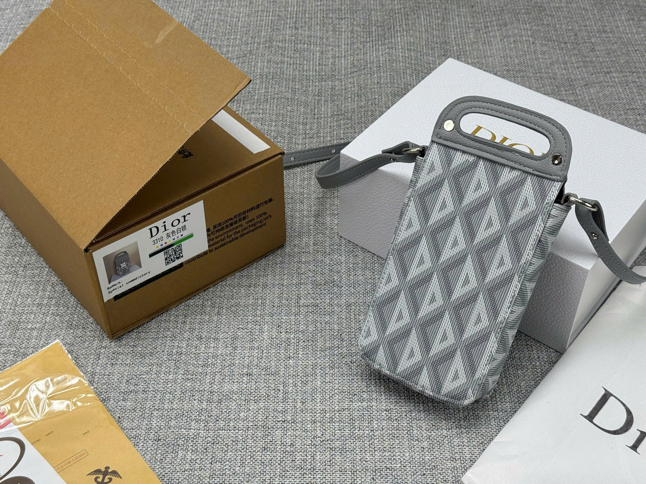 Túi đeo chéo Dior CD mini Phone Xám khóa cài nắp gập họa tiết họa tiết Kim Cương Like Auth NV