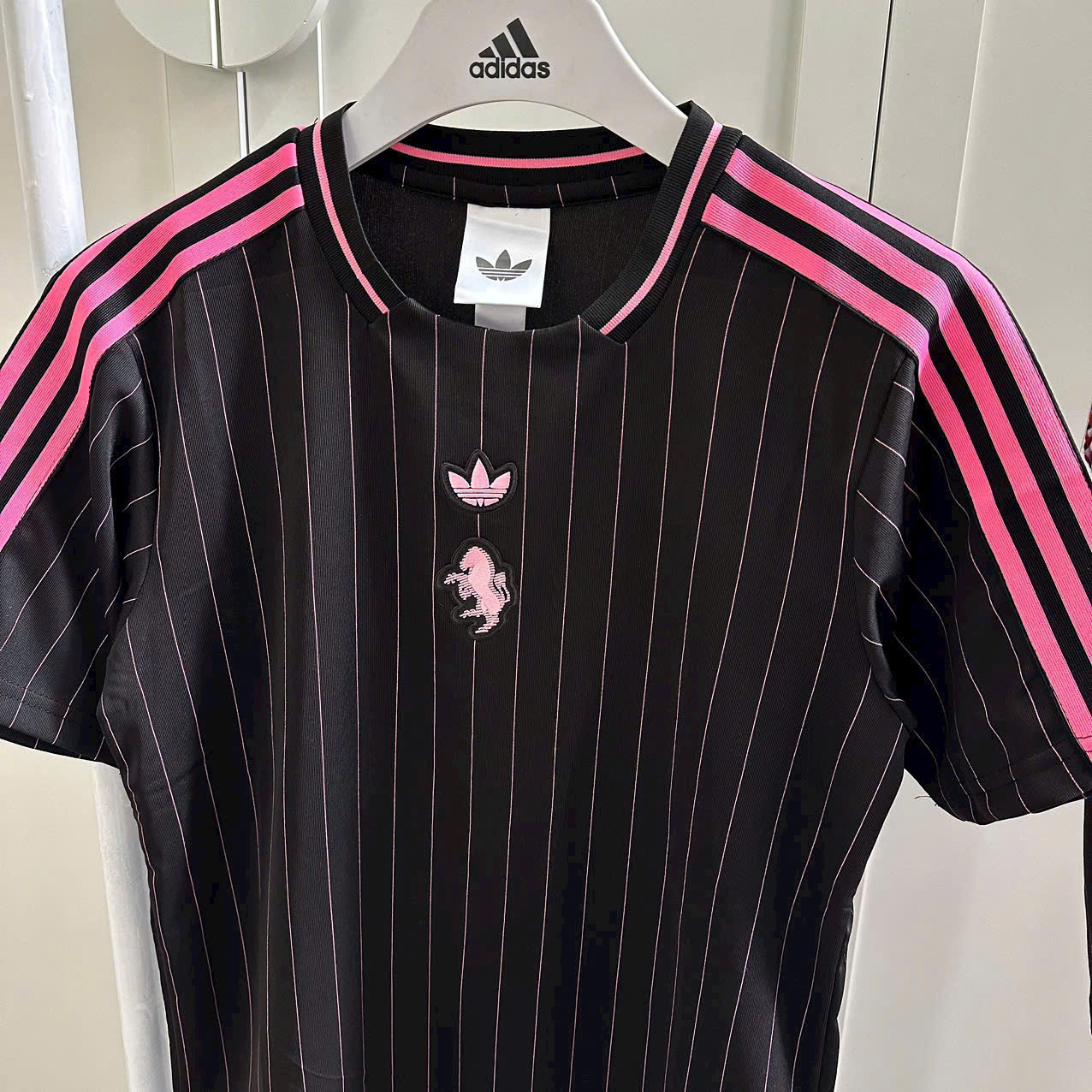 Bộ set thể thao hè Adidas Đen kẻ sọc logo thêu ngực Like Auth S-XL NV