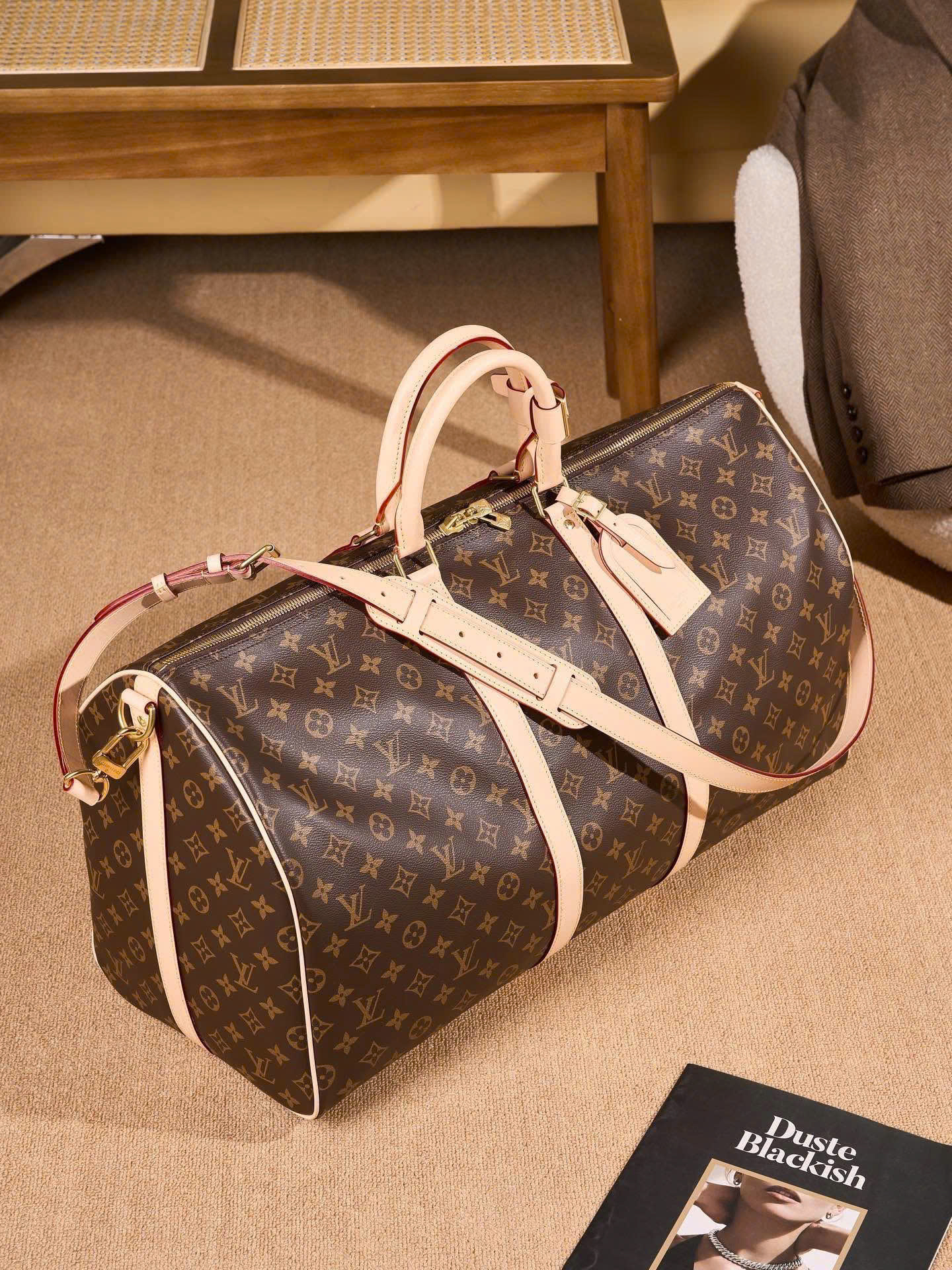 Túi trông du lịch Louis Vuitton LV Keepall Black monogram Like Auth size 50 PLD