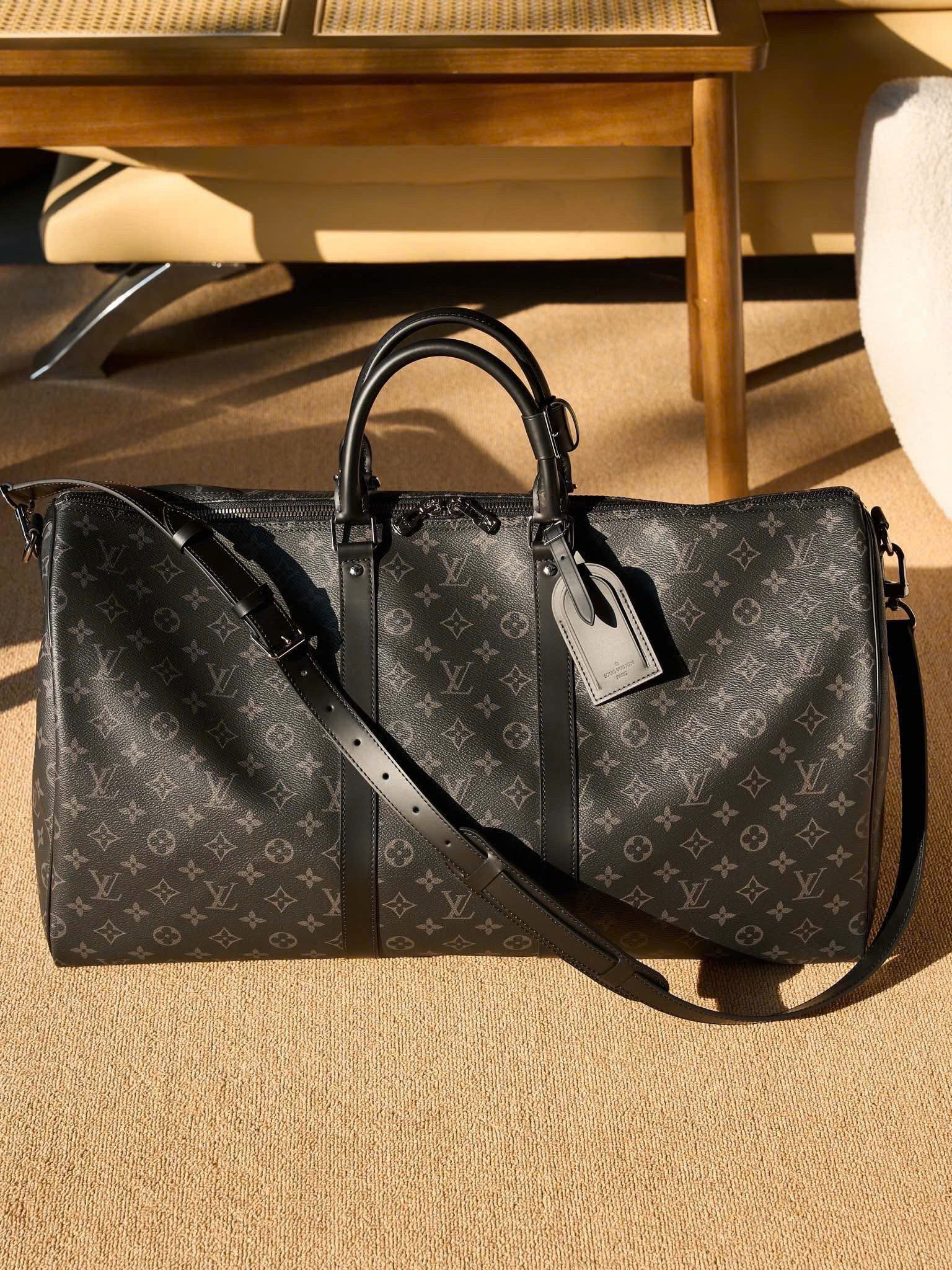 Túi trông du lịch Louis Vuitton LV Keepall Black monogram Like Auth size 50 PLD