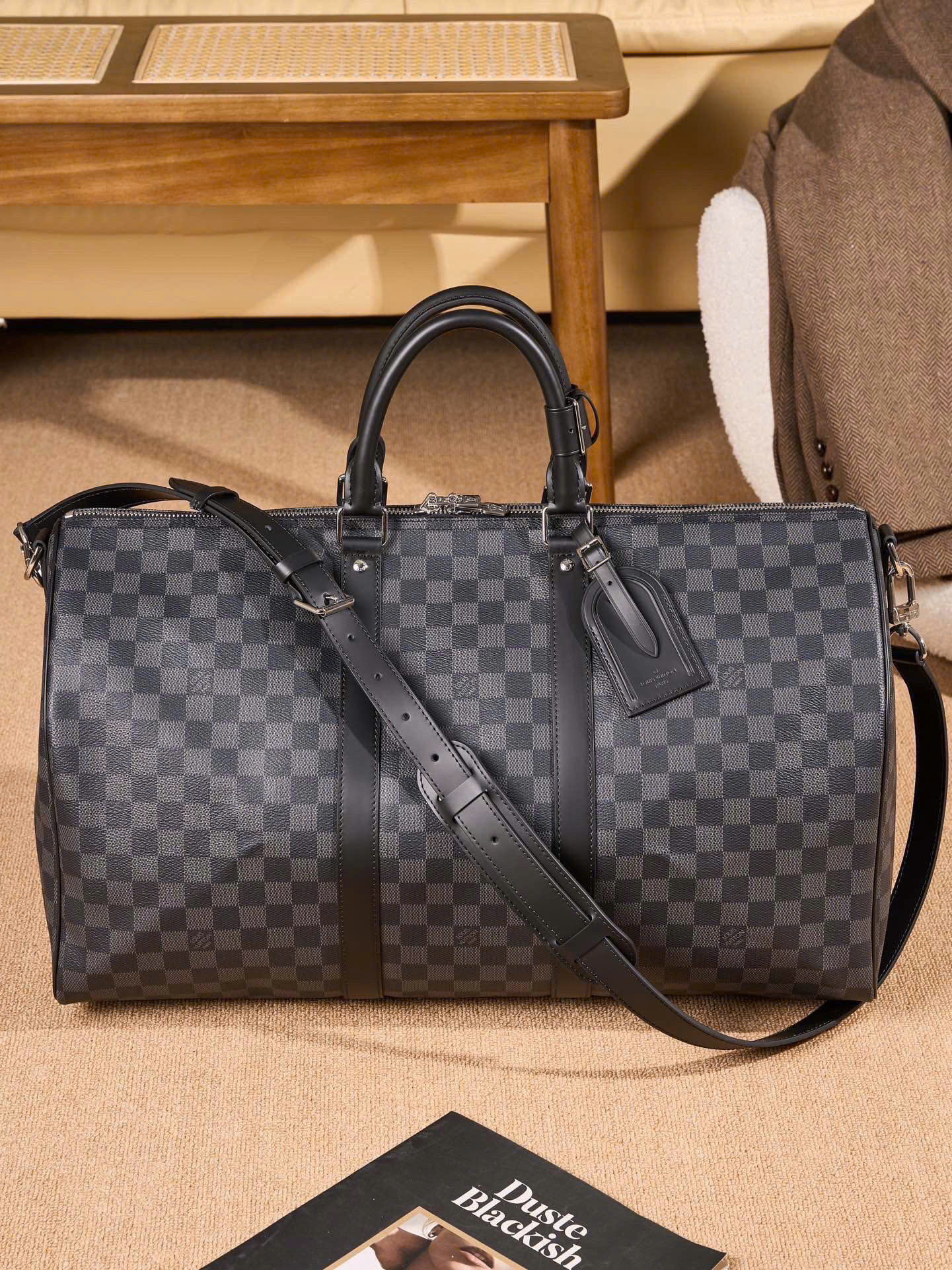 Túi trông du lịch Louis Vuitton LV Keepall Black monogram Like Auth size 50 PLD