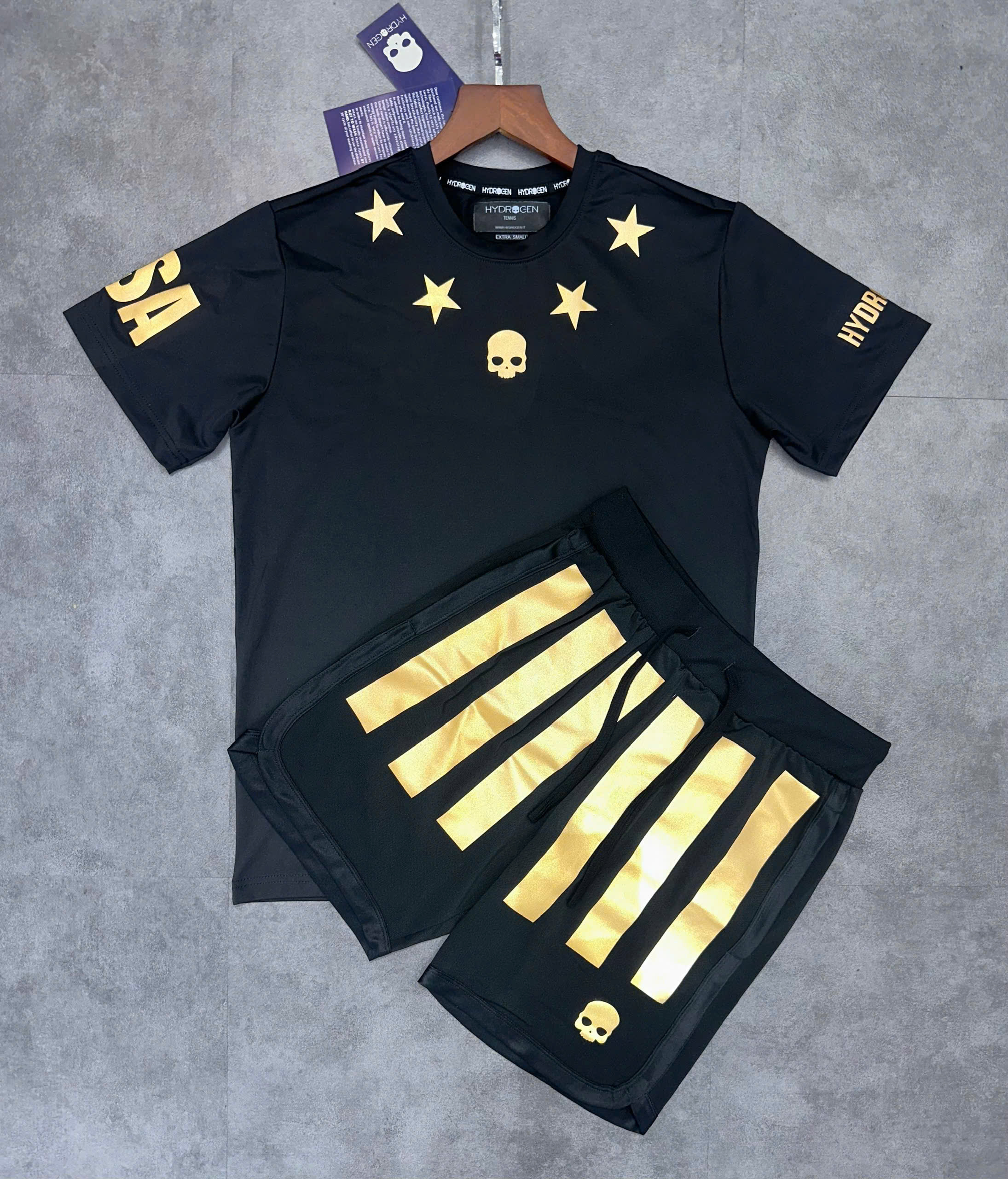 Set bộ thể thao hè Hydrogen họa tiết đầu lâu và Sao Like Auth XS-L MK