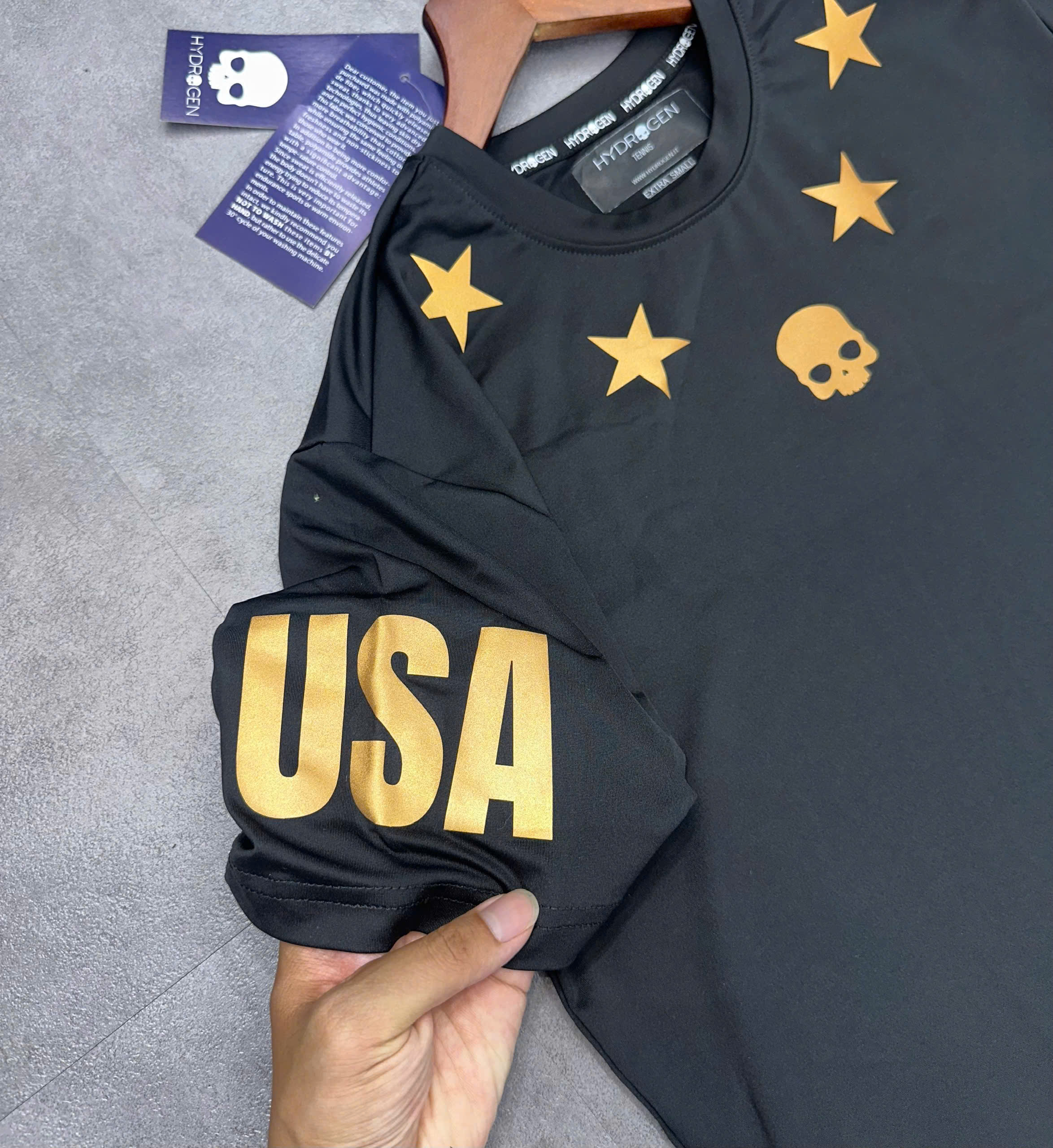 Set bộ thể thao hè Hydrogen họa tiết đầu lâu và Sao Like Auth XS-L MK