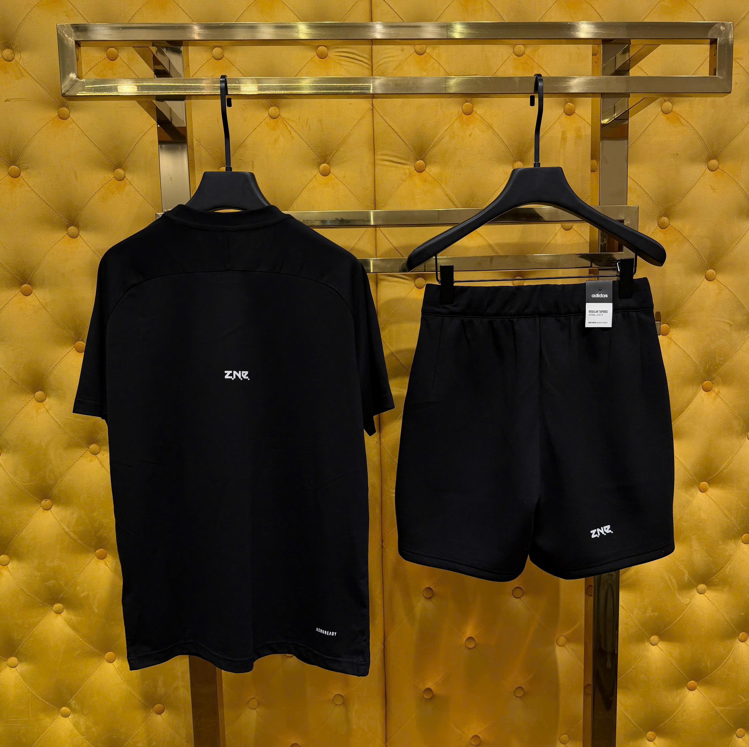 Set bộ thể thao hè Adidas logo nổi ngực đùi Like Auth S-XL MK