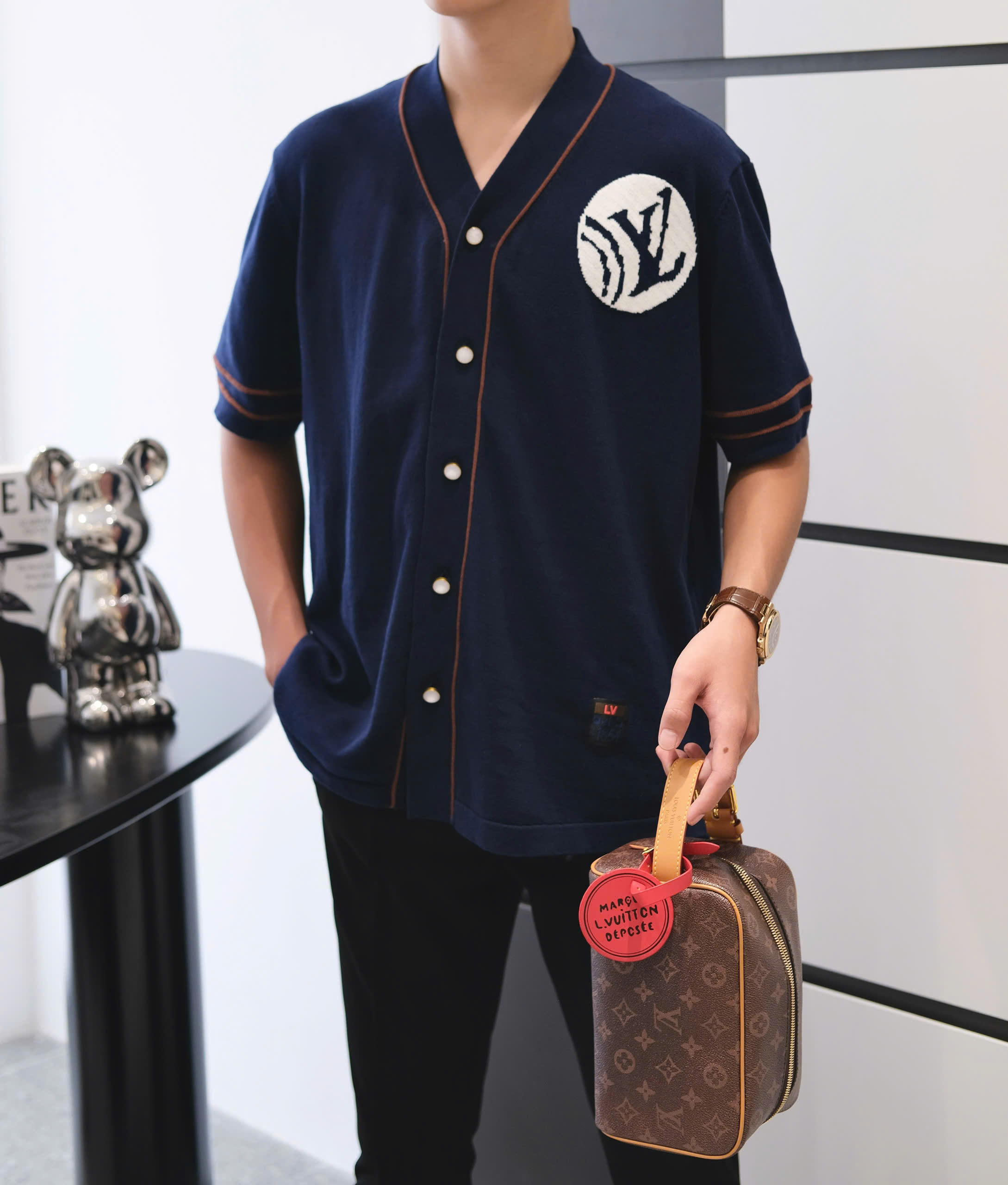 Túi ví Clutch Louis Vuitton LV Nâu tag viền Đỏ Cam  họa tiết monogram Like Auth 22x11x11 DDT