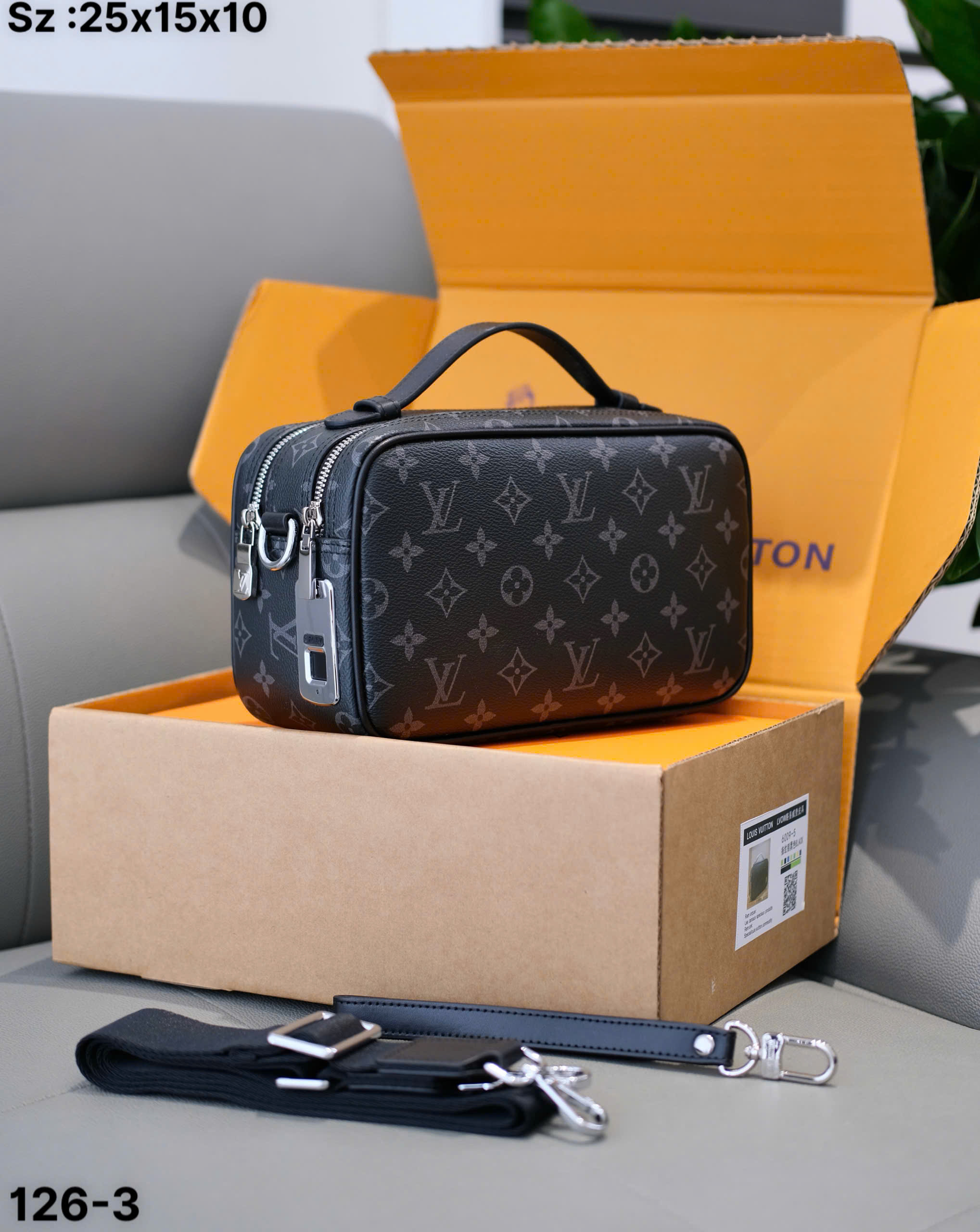 Túi ví Clutch Louis Vuitton LV vân monogram khóa vân tay Like Auth 25x15x10 DDT