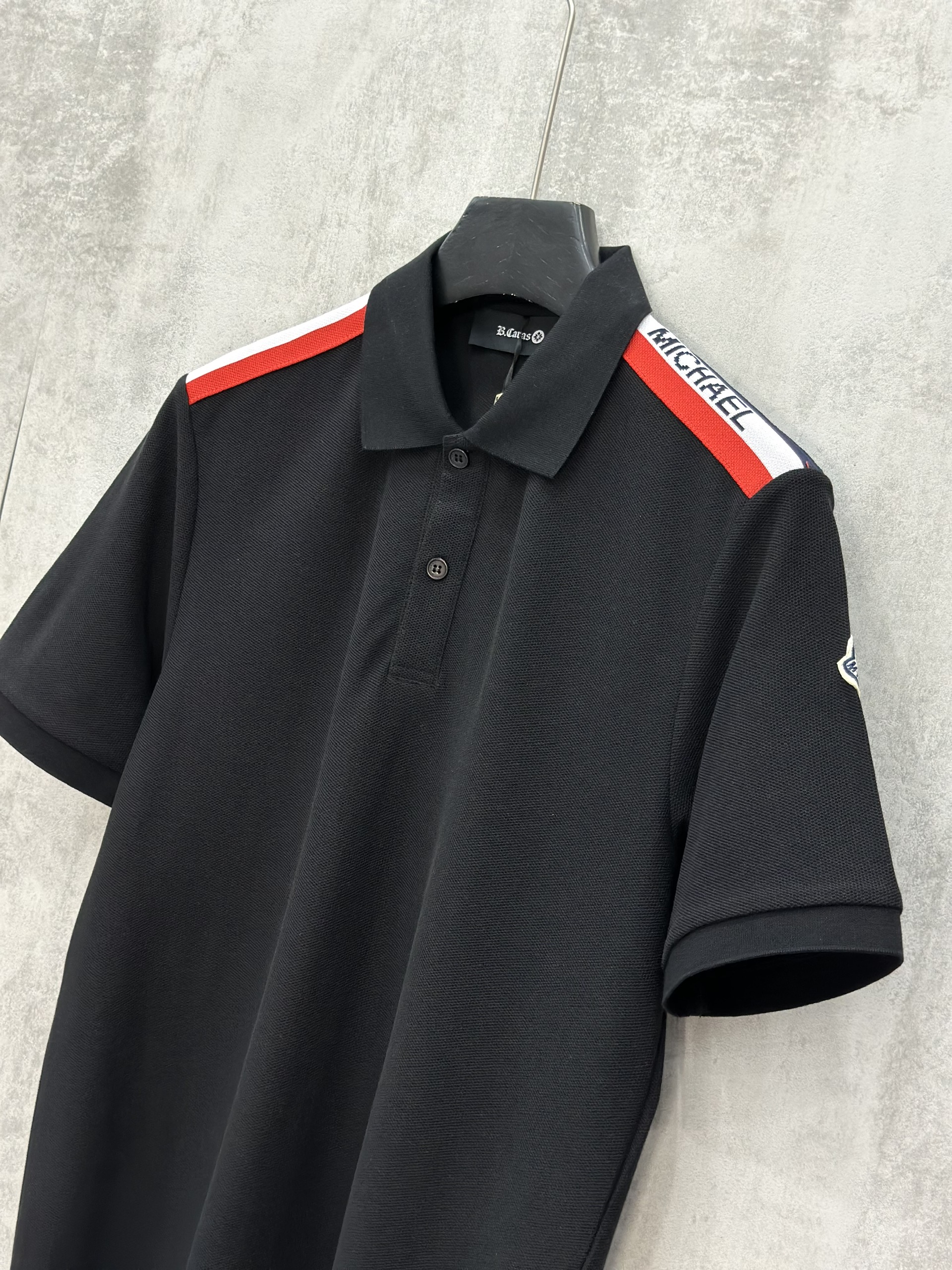 Áo polo Michael logo viền vai tag tay Like Auth S-XL VTN\Đen