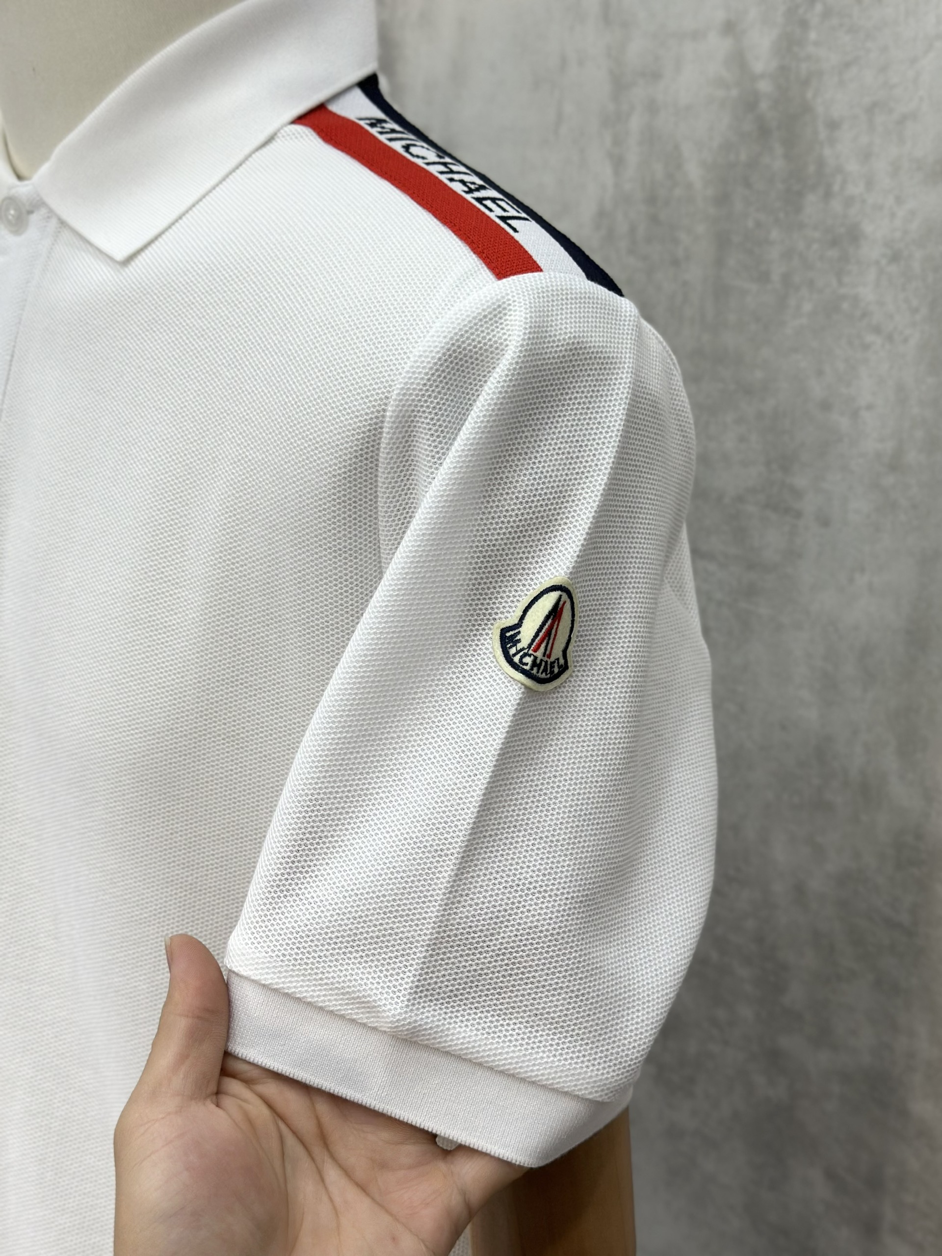 Áo polo Michael logo viền vai tag tay Like Auth S-XL VTN\trắng