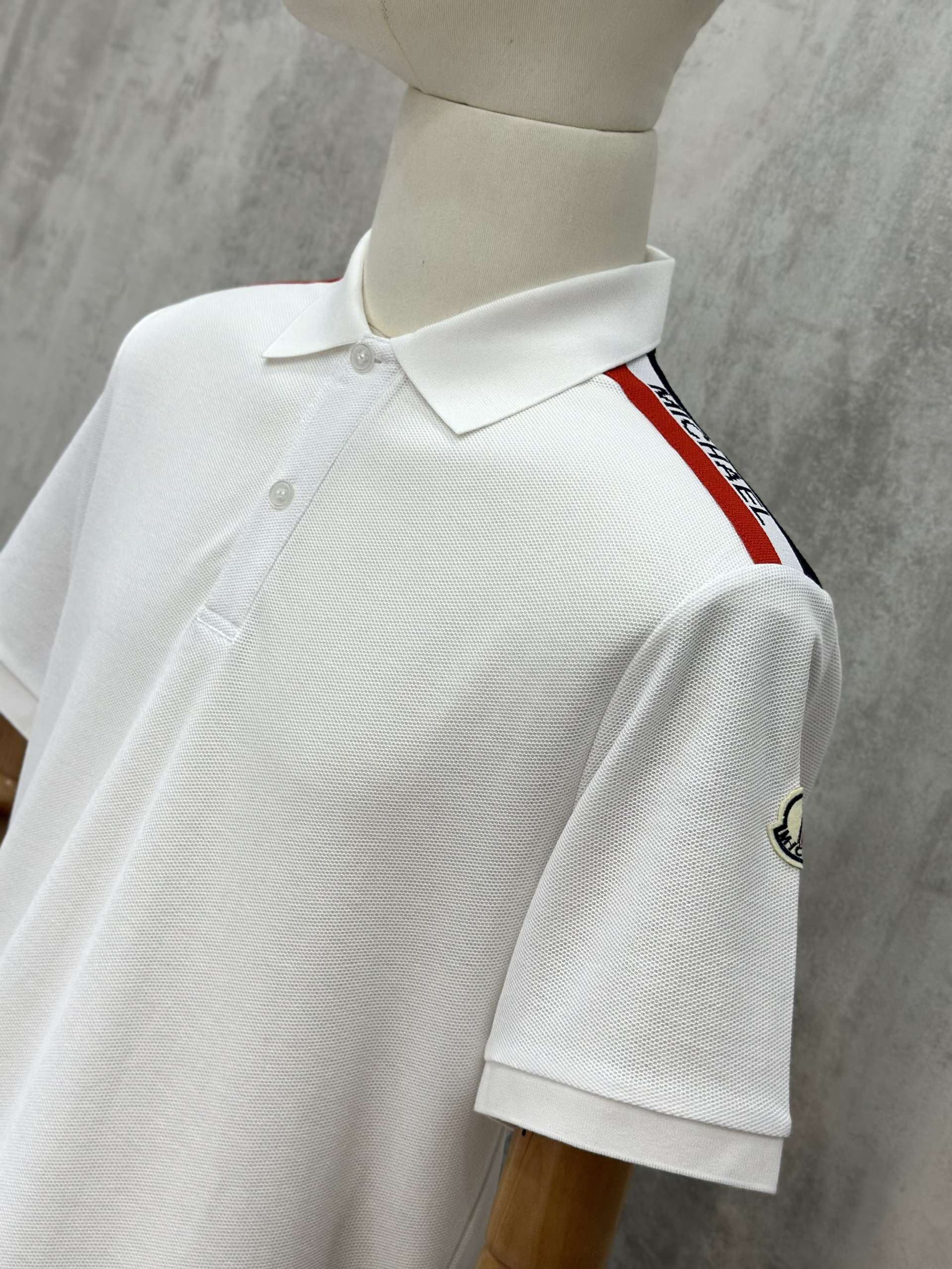 Áo polo Michael logo viền vai tag tay Like Auth S-XL VTN\trắng