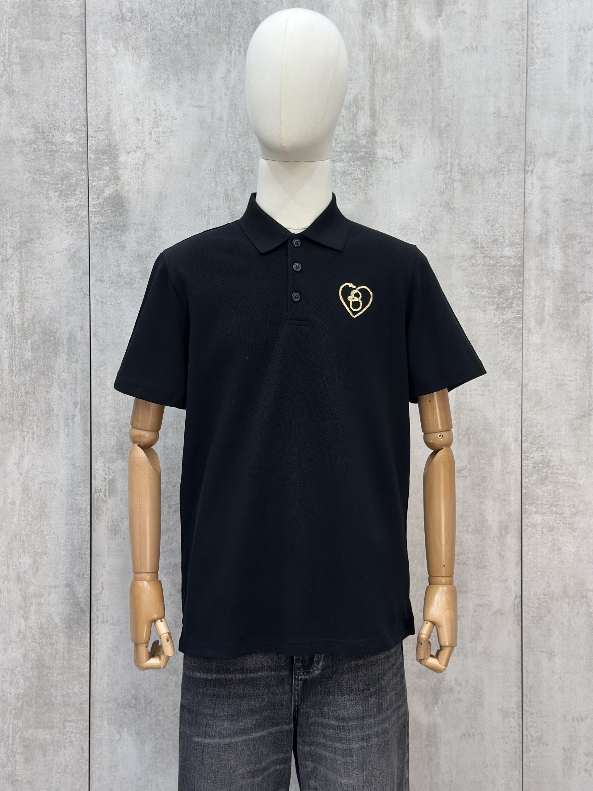 Áo polo Caras Đen Trắng Xanh Than basic khuy Vàng logo thêu Trái Tim ngực Like Auth S-XL VTN\Đen