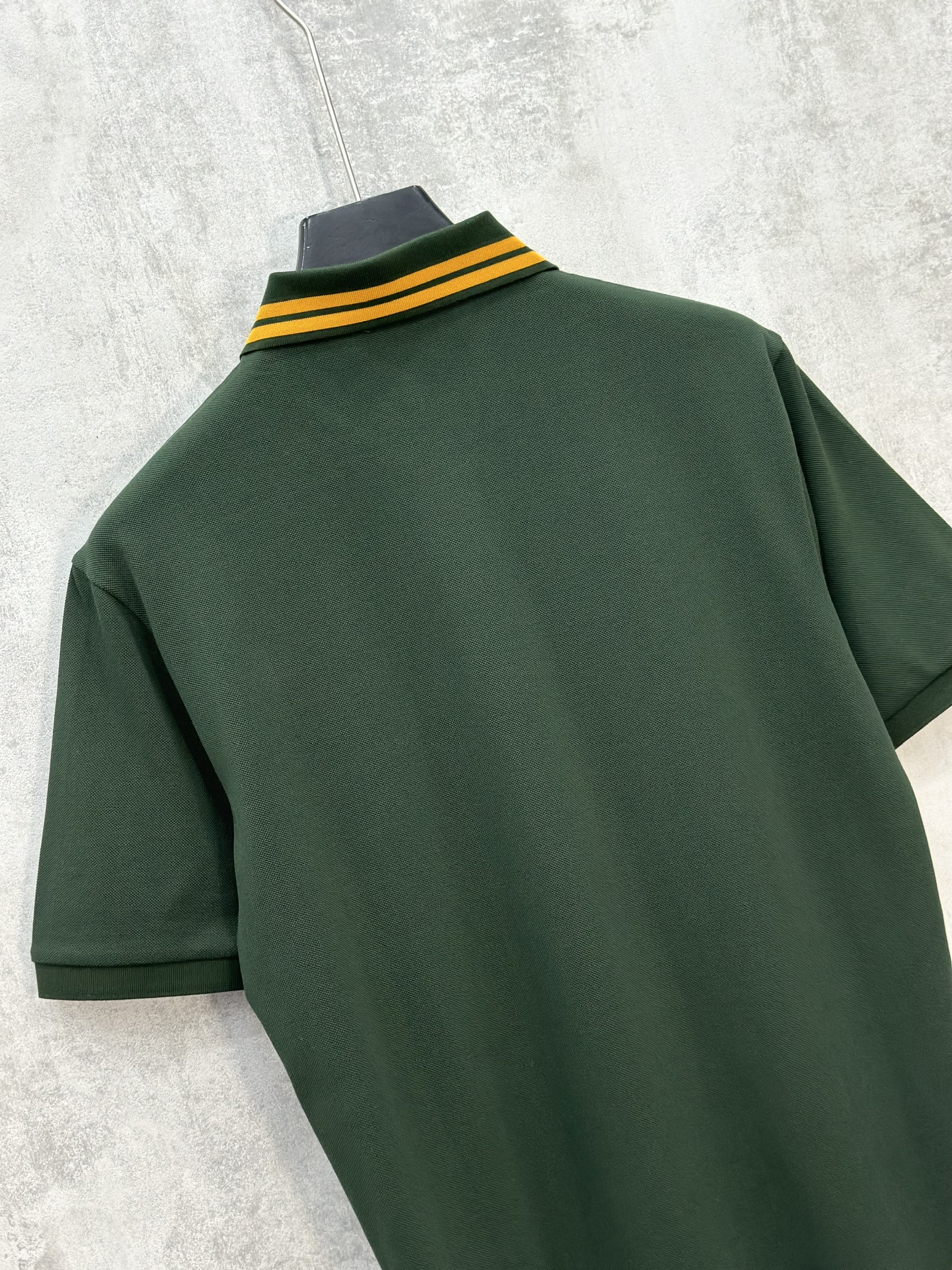 Áo polo Caras Xanh Lá kẻ sọc cổ logo thêu ngực Like Auth S-XL VTN