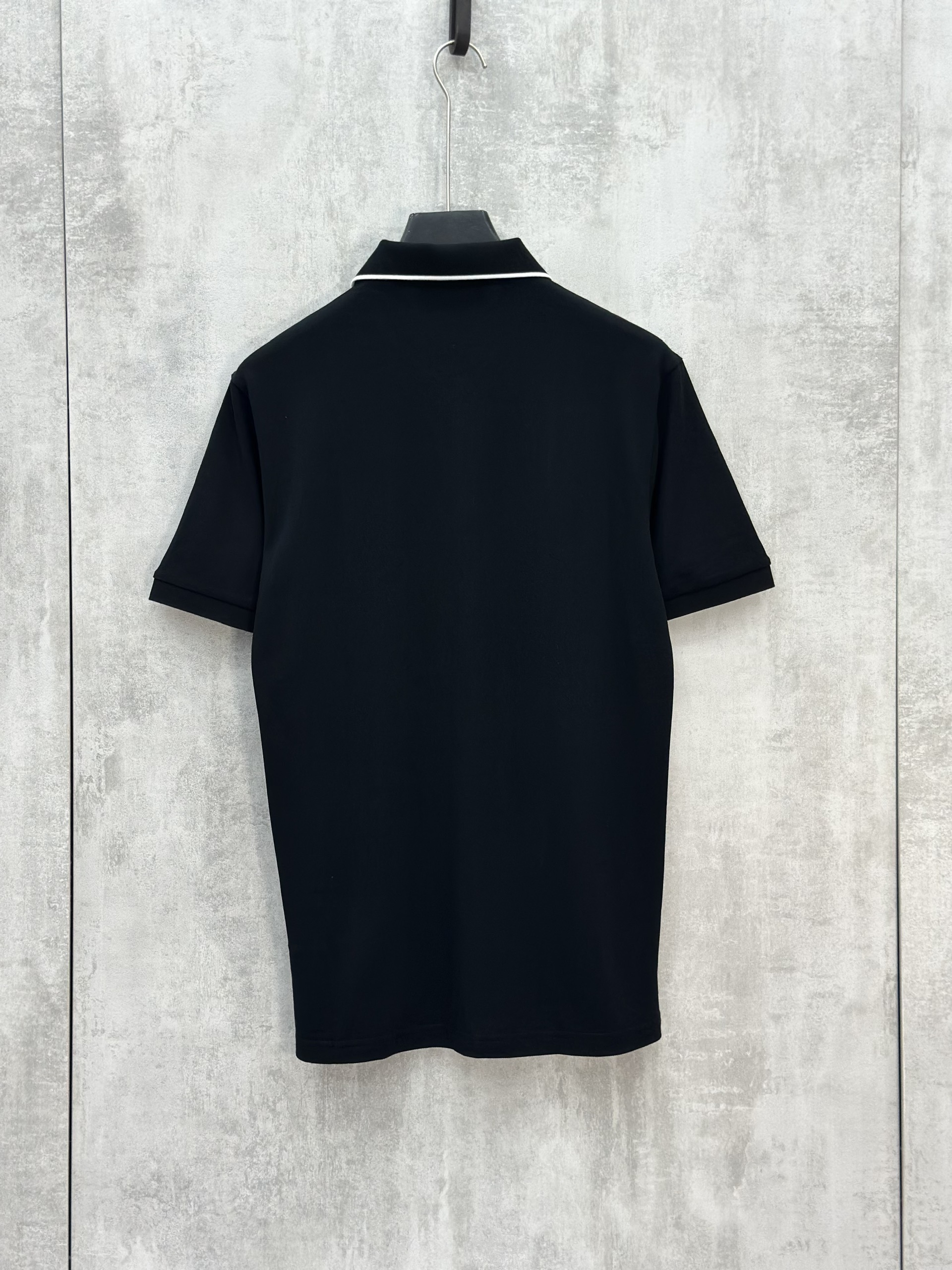 Áo polo Michael kẻ khuy cổ Đen Trắng logo thêu ngực Like Auth S-XL VTN\Đen