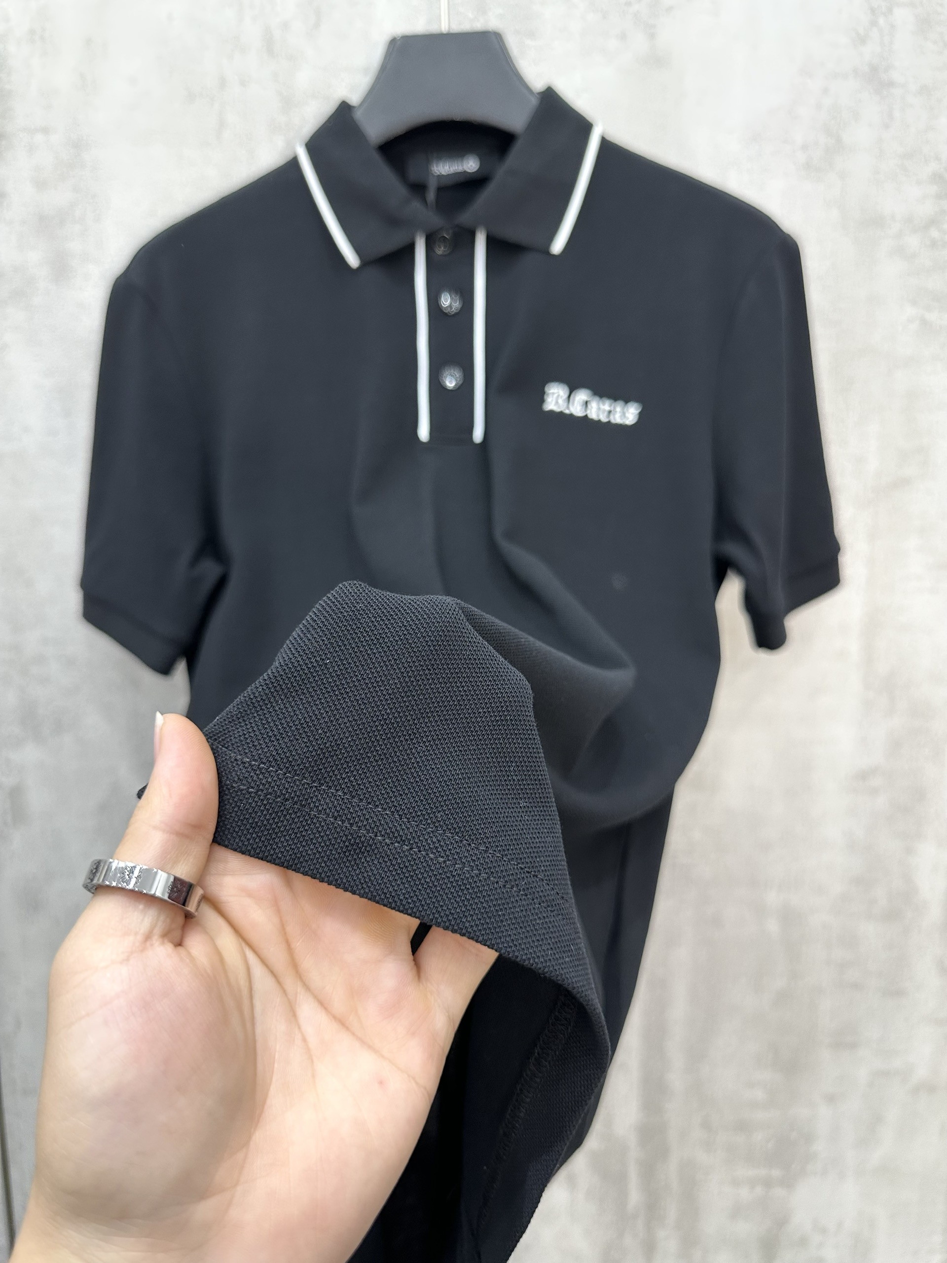 Áo polo Michael kẻ khuy cổ Đen Trắng logo thêu ngực Like Auth S-XL VTN\Đen