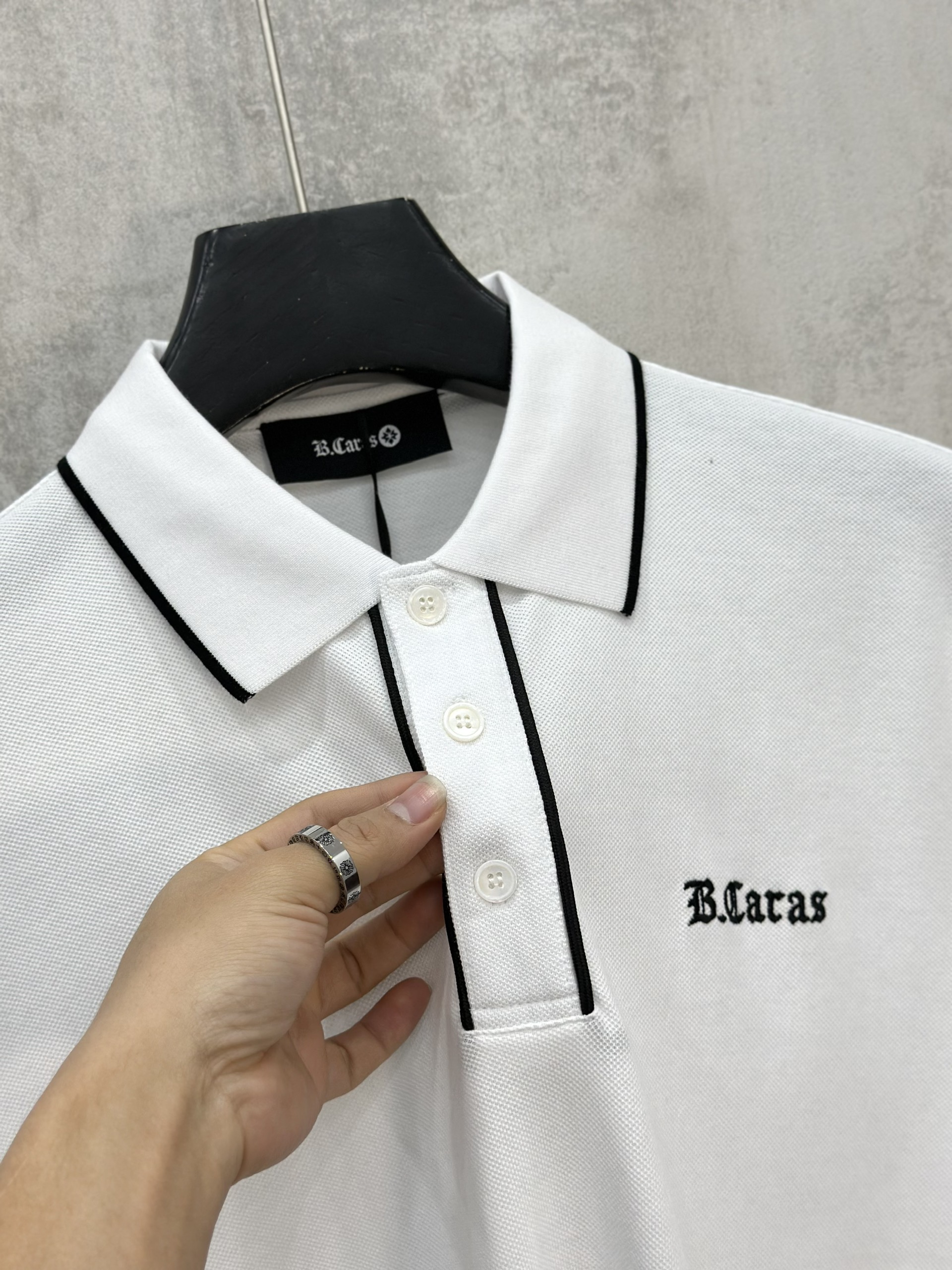 Áo polo Michael kẻ khuy cổ Đen Trắng logo thêu ngực Like Auth S-XL VTN\TRẮNG