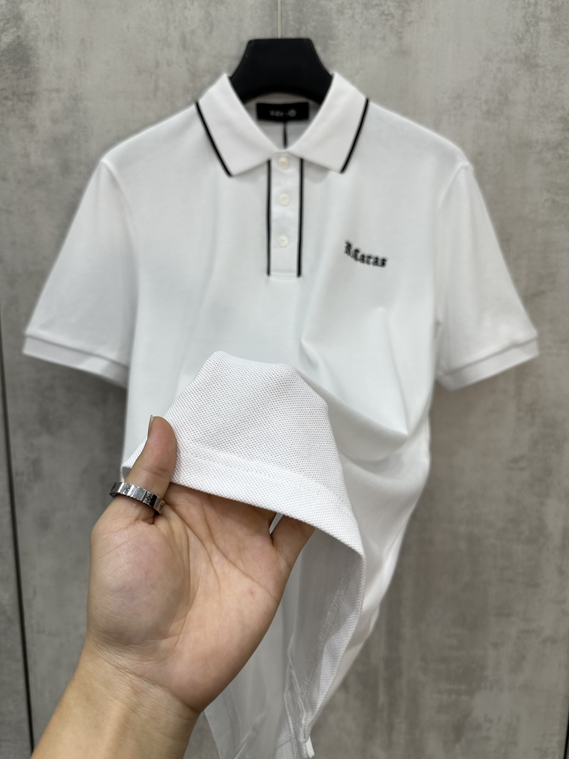 Áo polo Michael kẻ khuy cổ Đen Trắng logo thêu ngực Like Auth S-XL VTN\TRẮNG