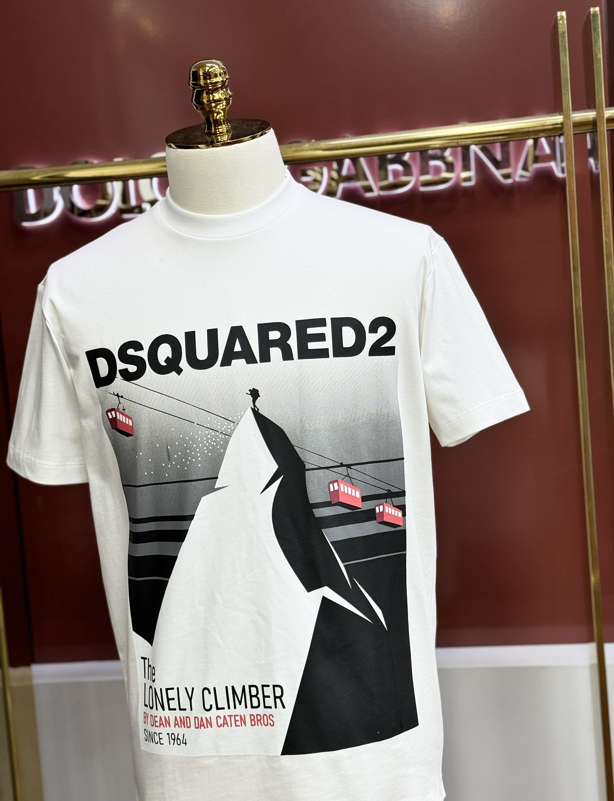 Áo phông T shirt Dsquared2 DSQ Lonely Climber Like Auth S-XL CD