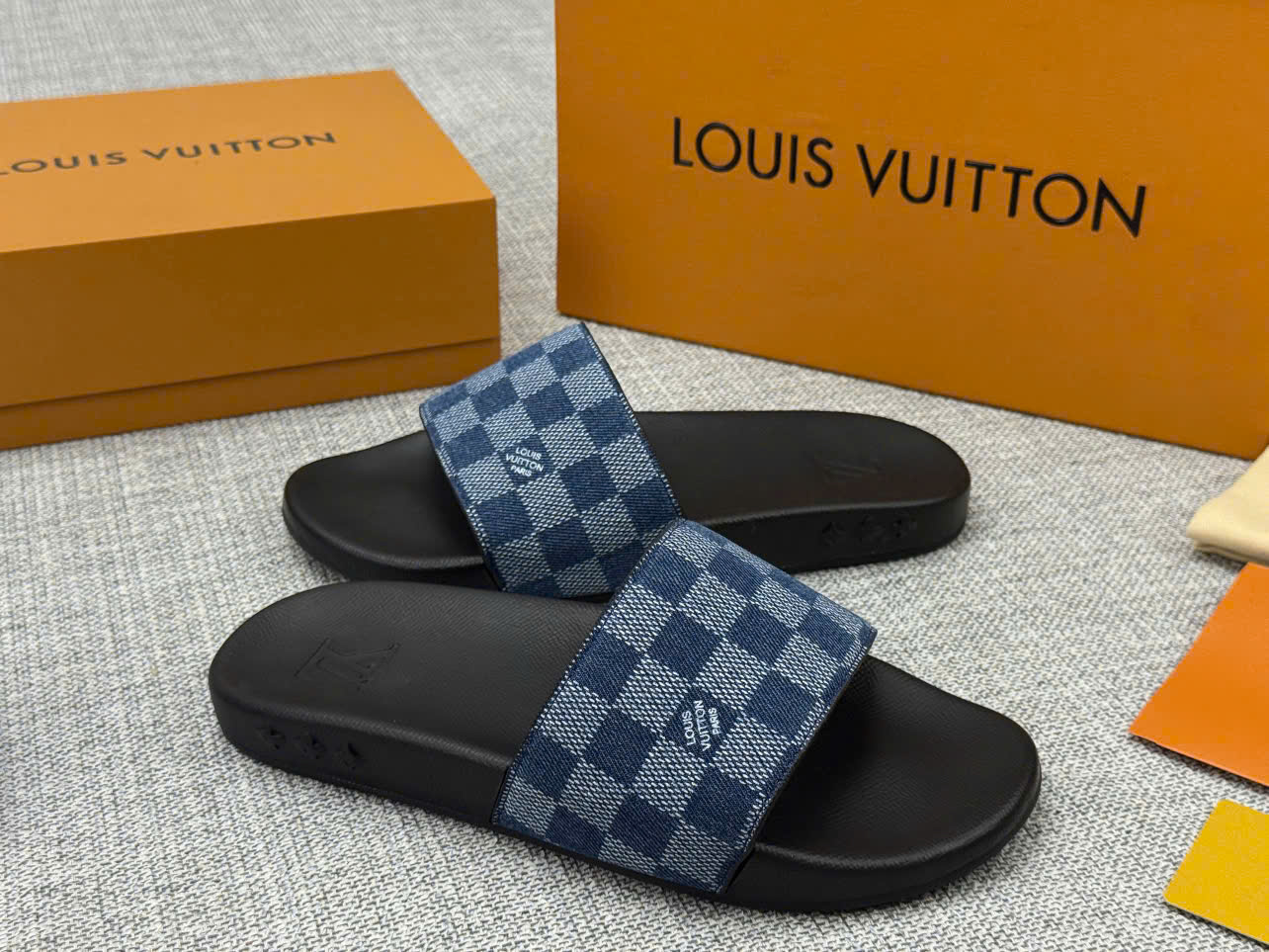 Dép lê Louis Vuitton LV quai vải họa tiết Caro Like Auth 38-43 LK