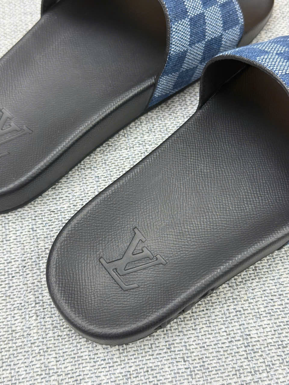 Dép lê Louis Vuitton LV quai vải họa tiết Caro Like Auth 38-43 LK