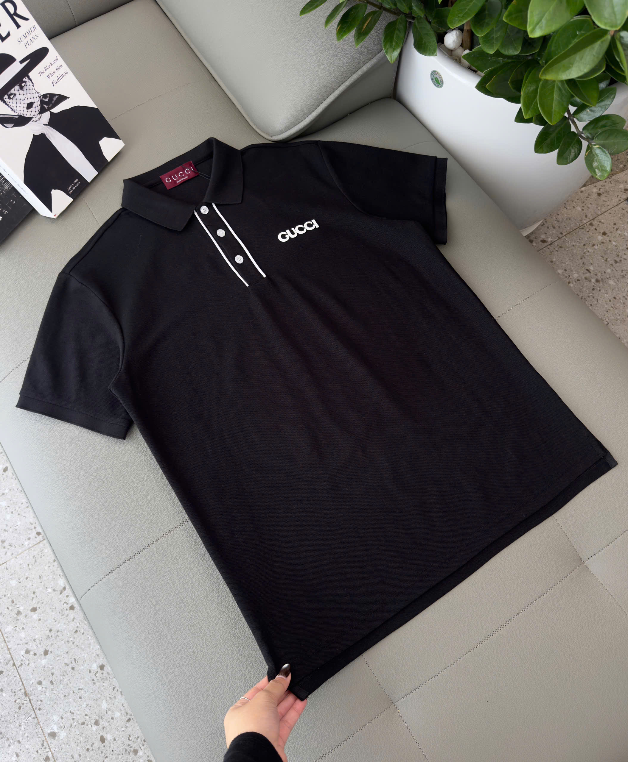 Áo polo Gucci GC viền khuy cổ kẻ Đen Trắng logo thêu ngực Like Auth M-XXL DDT\Đen