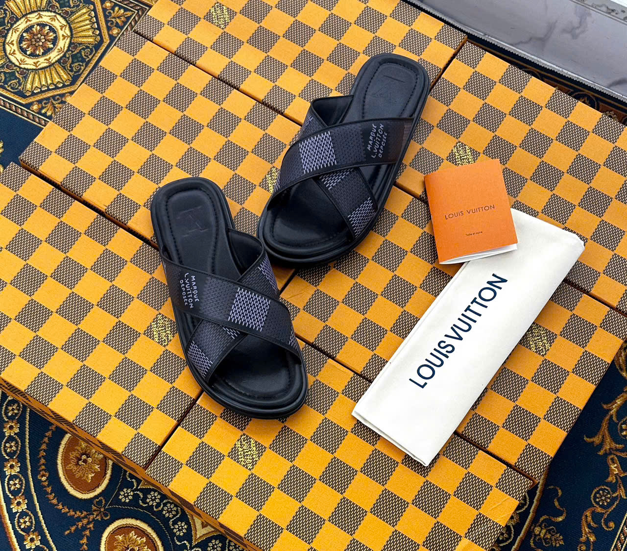 Dép lê quai ngang-chéo Louis Vuitton LV Đen họa tiết Caro Like Auth 38-43 LK