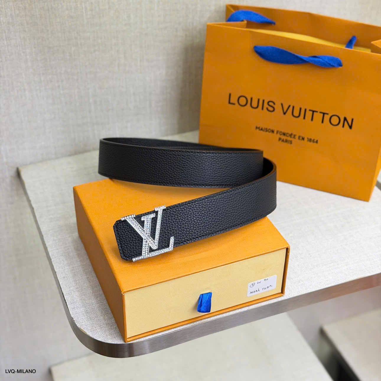 Thắt lưng dây nịt Louis Vuitton logo mặt Kim loại LV các mẫu new 2026 Like Auth 90-100 MK
