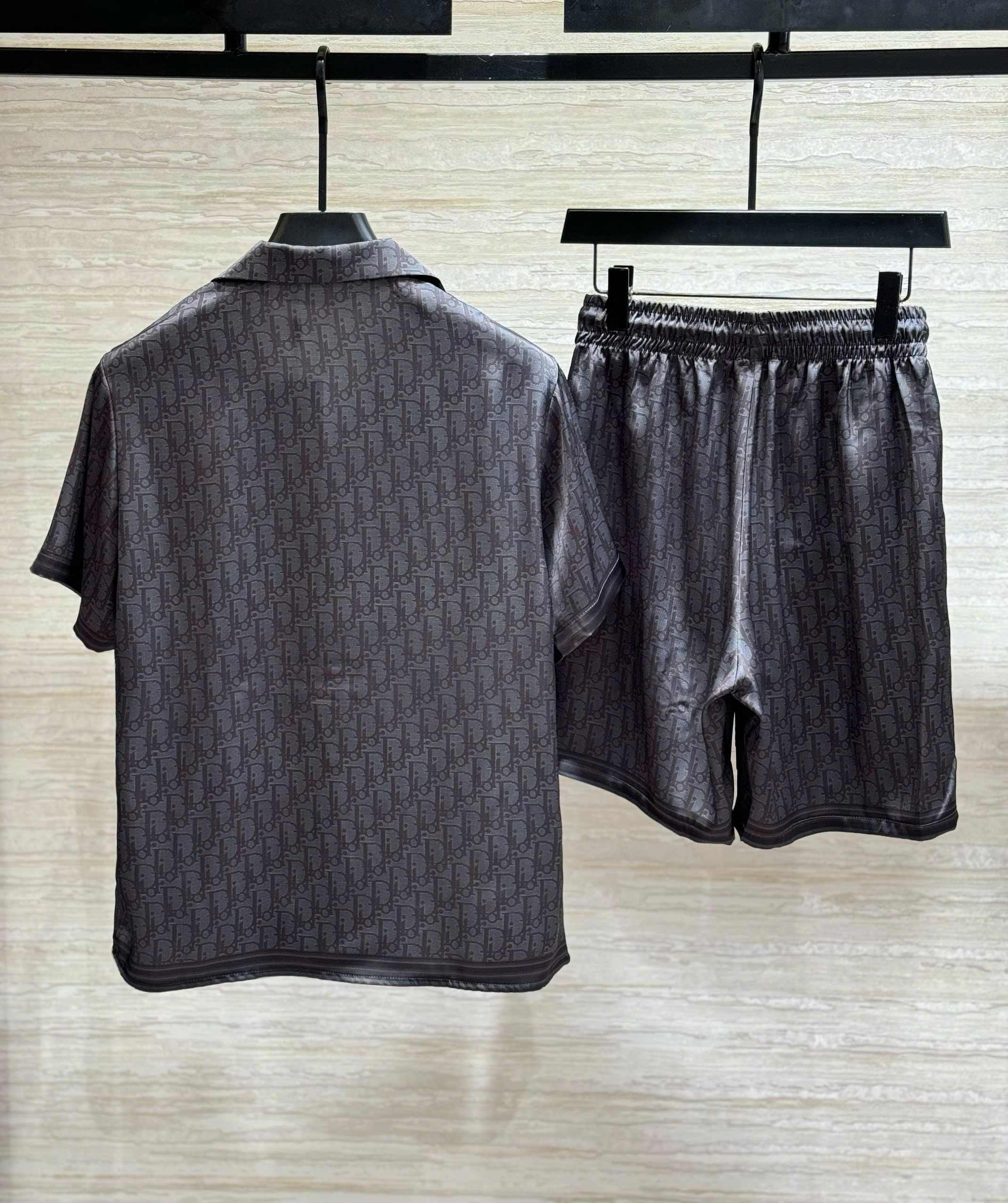 Set bộ lụa hè Dior CD Đen họa tiết Obique full chữ Xám Like Auth M-XXL DDT