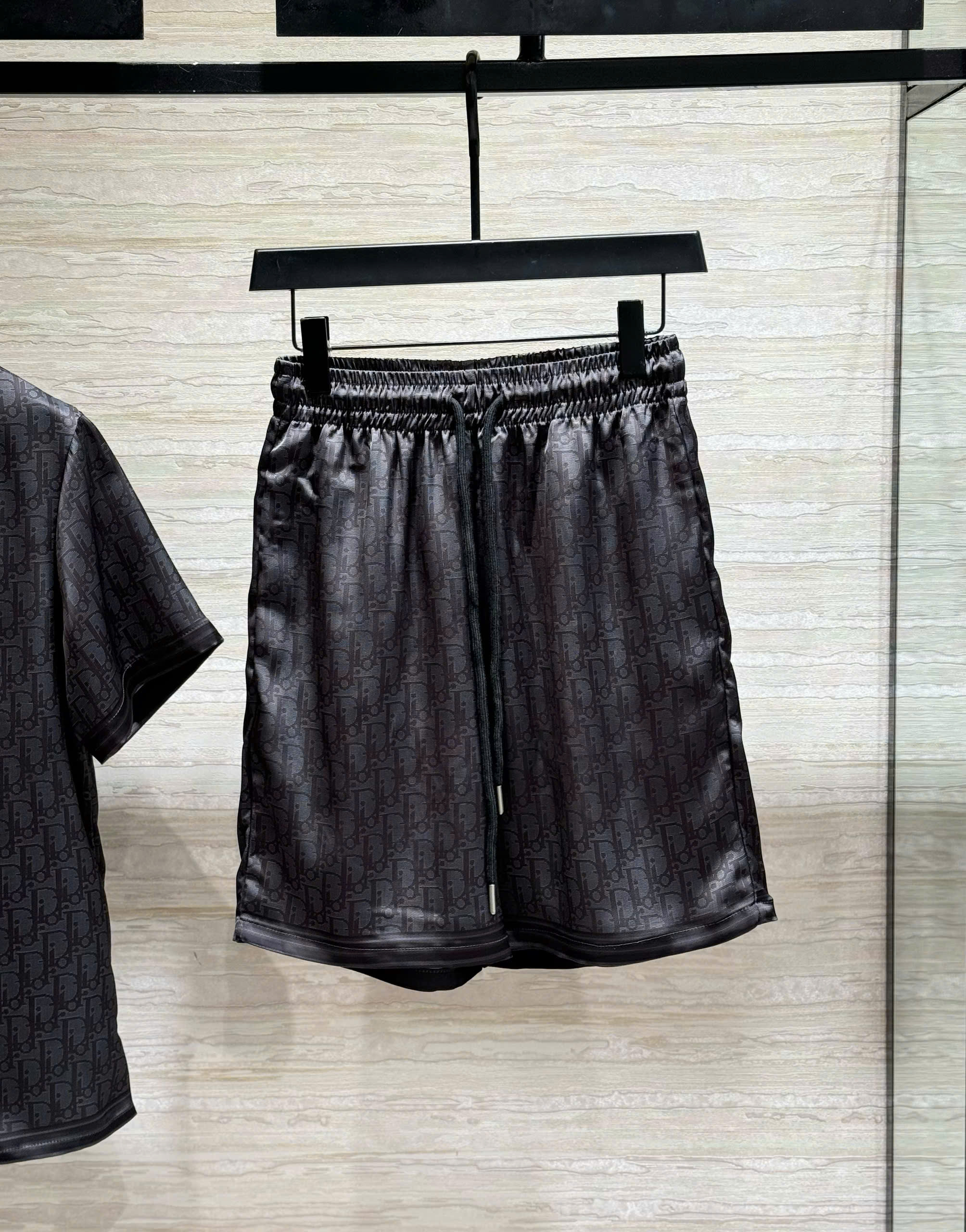 Set bộ lụa hè Dior CD Đen họa tiết Obique full chữ Xám Like Auth M-XXL DDT