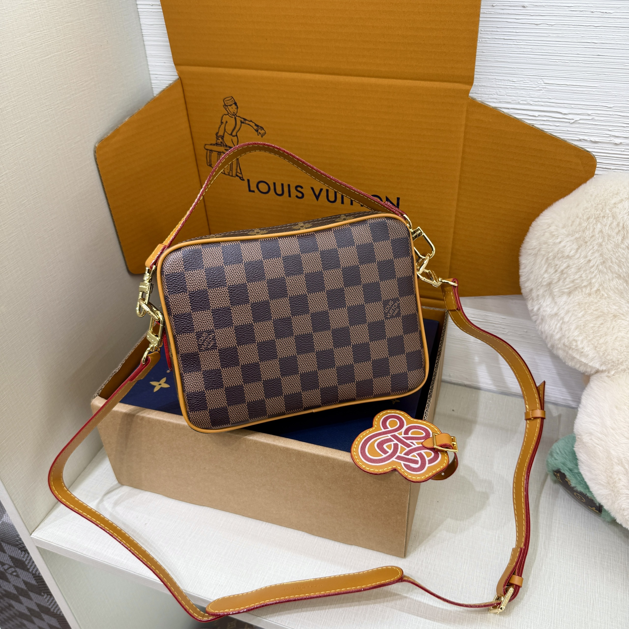 Túi đeo chéo Clutch Louis Vuitton LV Nâu Monogram Caro Archive 2in1 Like Auth 1-1 on web 25x18x11 PLD