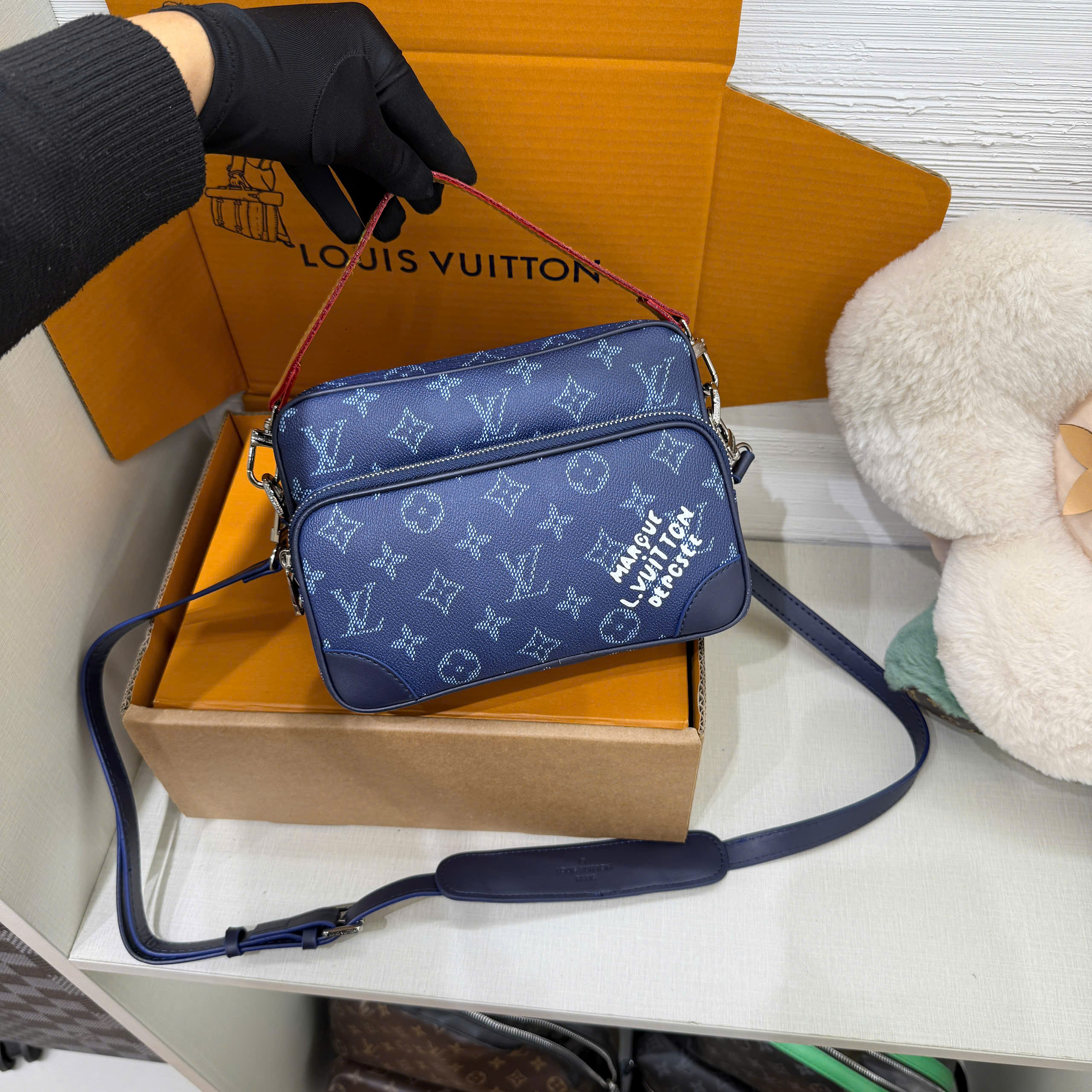 Túi đeo chéo Clutch Louis Vuitton LV Xanh Than Monogram Archive 2in1 Like Auth 1-1 on web 25x18x11 PLD