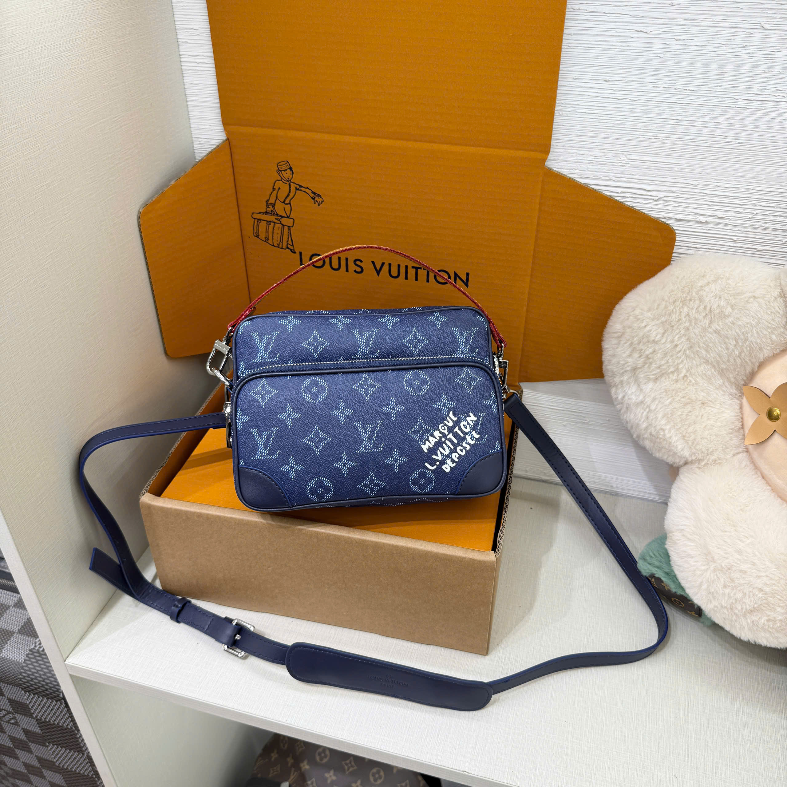 Túi đeo chéo Clutch Louis Vuitton LV Xanh Than Monogram Archive 2in1 Like Auth 1-1 on web 25x18x11 PLD