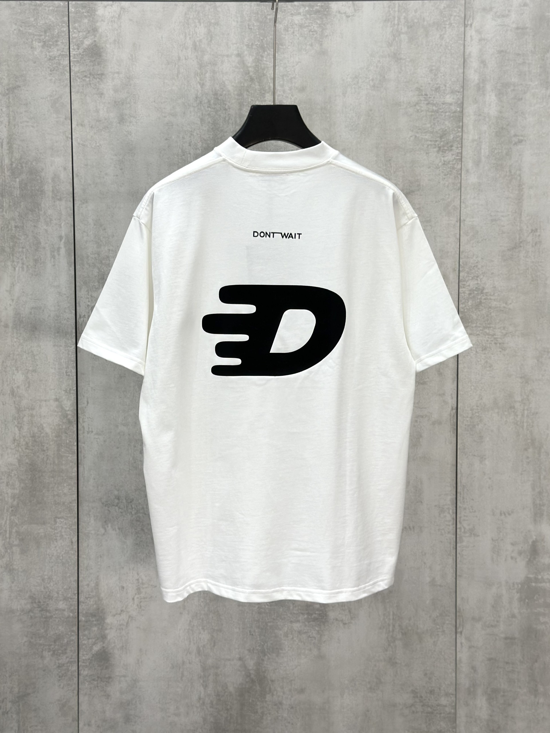 Áo phông T shirt Caras Dont Wait new 2026 Like Auth S-XL VTN