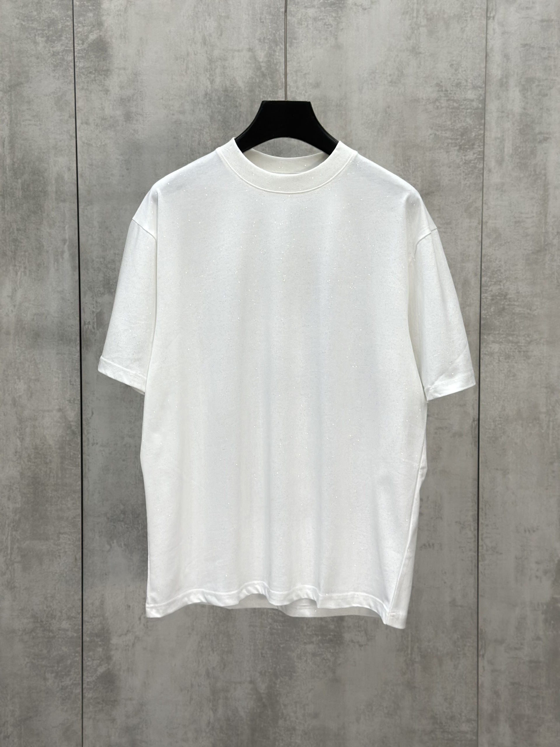 Áo phông T shirt Caras logo B Studio new 2026 Like Auth S-XL VTN