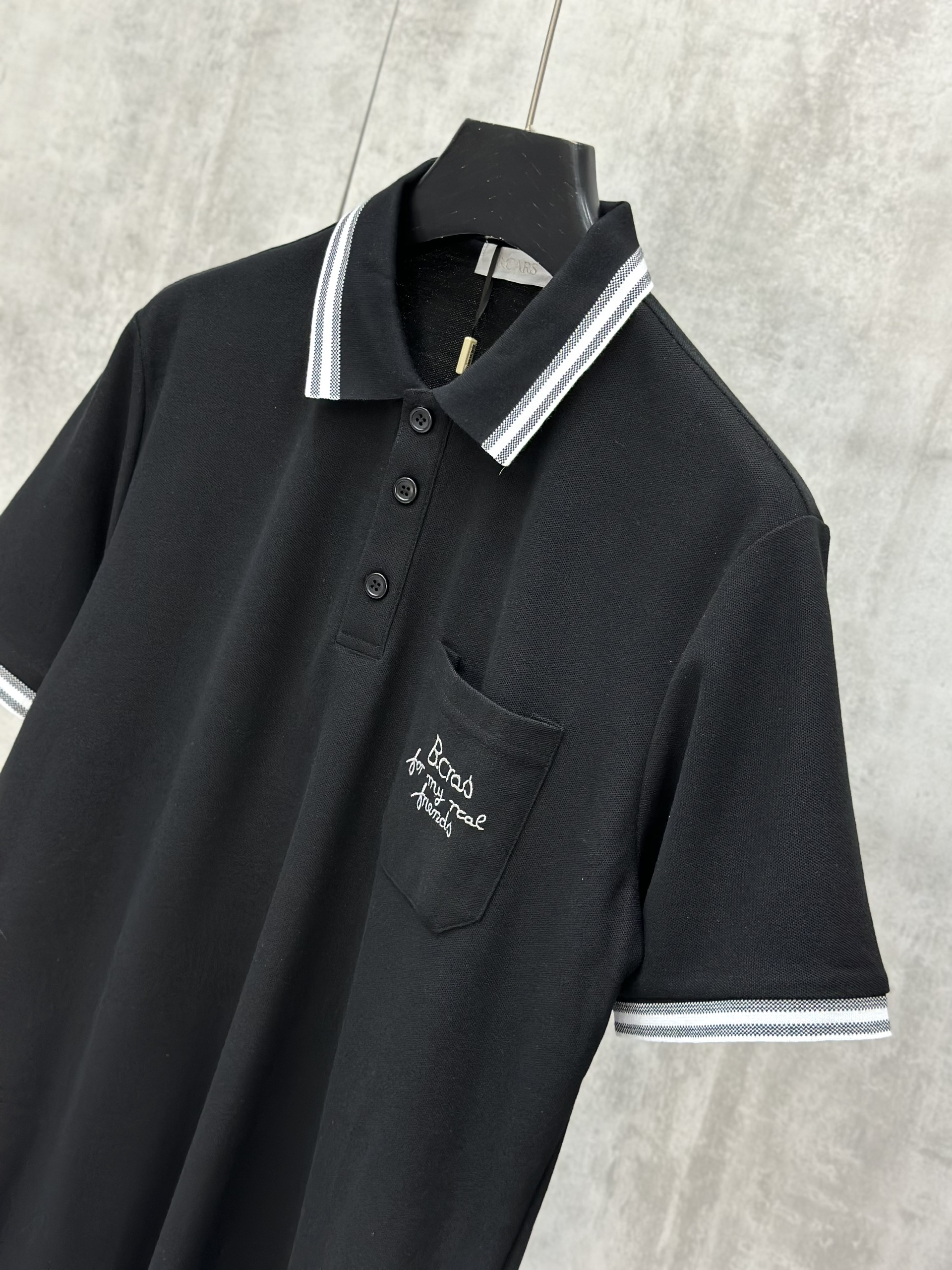 Áo polo Caras logo thêu túi ngực kẻ sọc viền tay cổ new 2026 Like Auth S-XL VTN